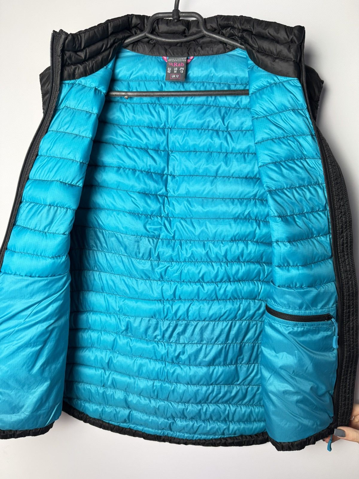 Rab RAB Pertex Microlight Puffer Vest size UK12 Size M / US 6-8 / IT 42-44 - 8 Thumbnail