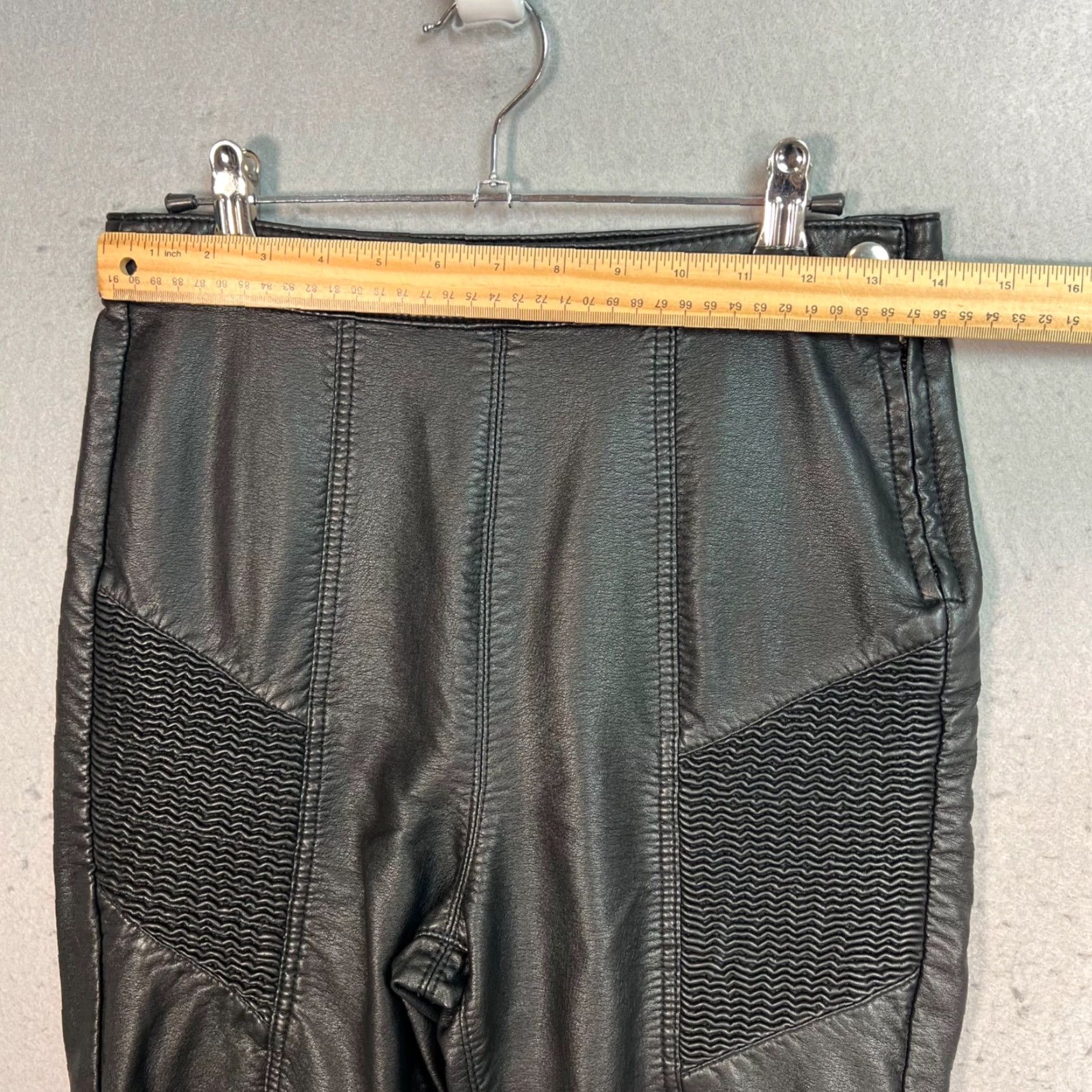 Free People Free People Womens Size 6 Black Faux Leather Moto Pants Stretch Zipper Ankle Size 28" / US 6 / IT 42 - 4 Thumbnail