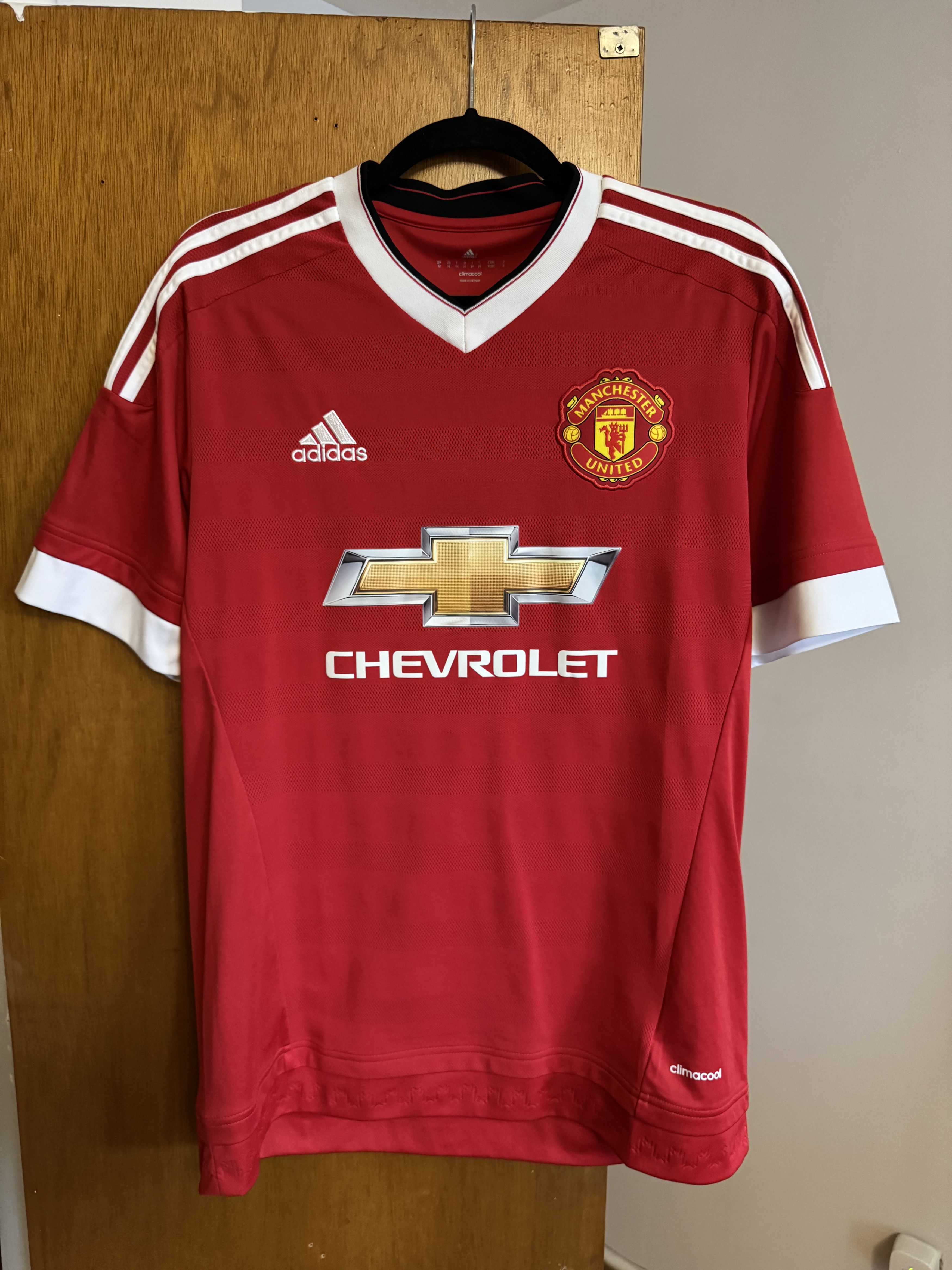 Adidas Manchester United 15/15 Home kit - Anthony Martial #9 Size US M / EU 48-50 / 2 - 1 Thumbnail