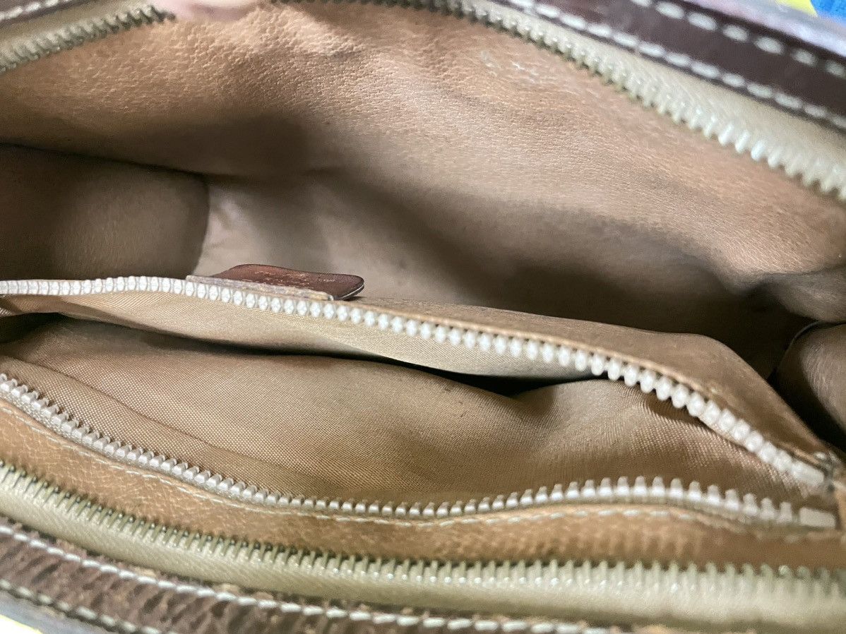 Celine × Vintage Authentic Vintage Celine Monogram Cluth Bag Size ONE SIZE - 6 Thumbnail
