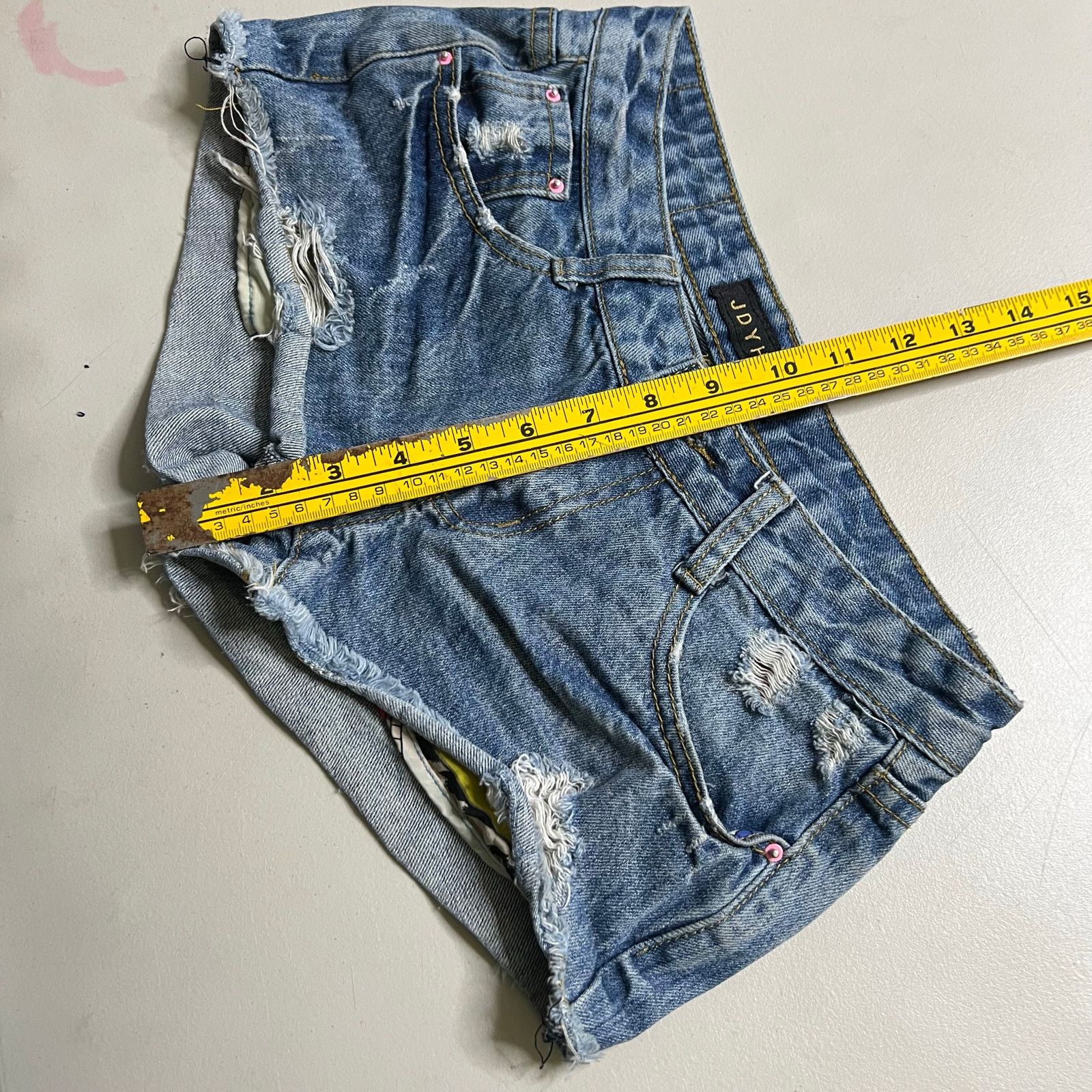 Other JDYH Women’s Distressed Denim Cutoff Shorts Size Small 27 Size 27" / US 4 / IT 40 - 5 Thumbnail