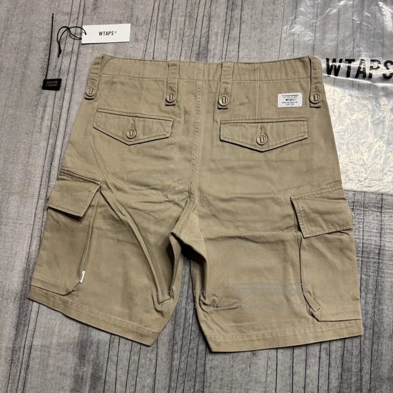 Wtaps Wtaps size 3 Workwear baggy casual shorts Size US 41 - 2 Thumbnail
