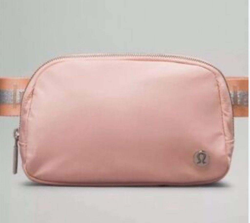 Lululemon NWT Lululemon Everywhere Belt Bag 1L Wordmark Strawberry Size ONE SIZE - 1 Thumbnail