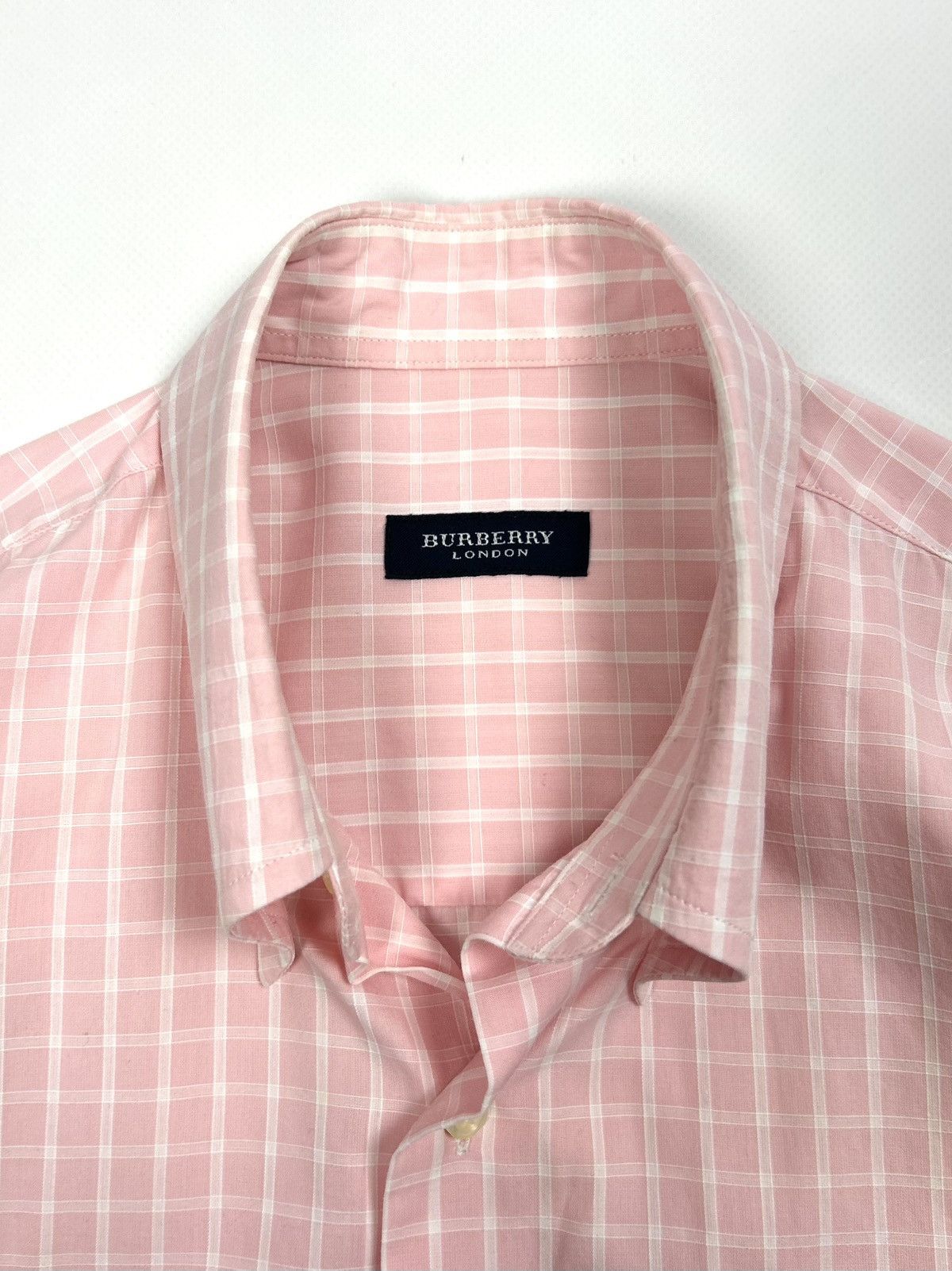 Burberry Vintage Burberry Pink Check Short Sleeve Button-Up Shirt M Size US M / EU 48-50 / 2 - 13 Thumbnail