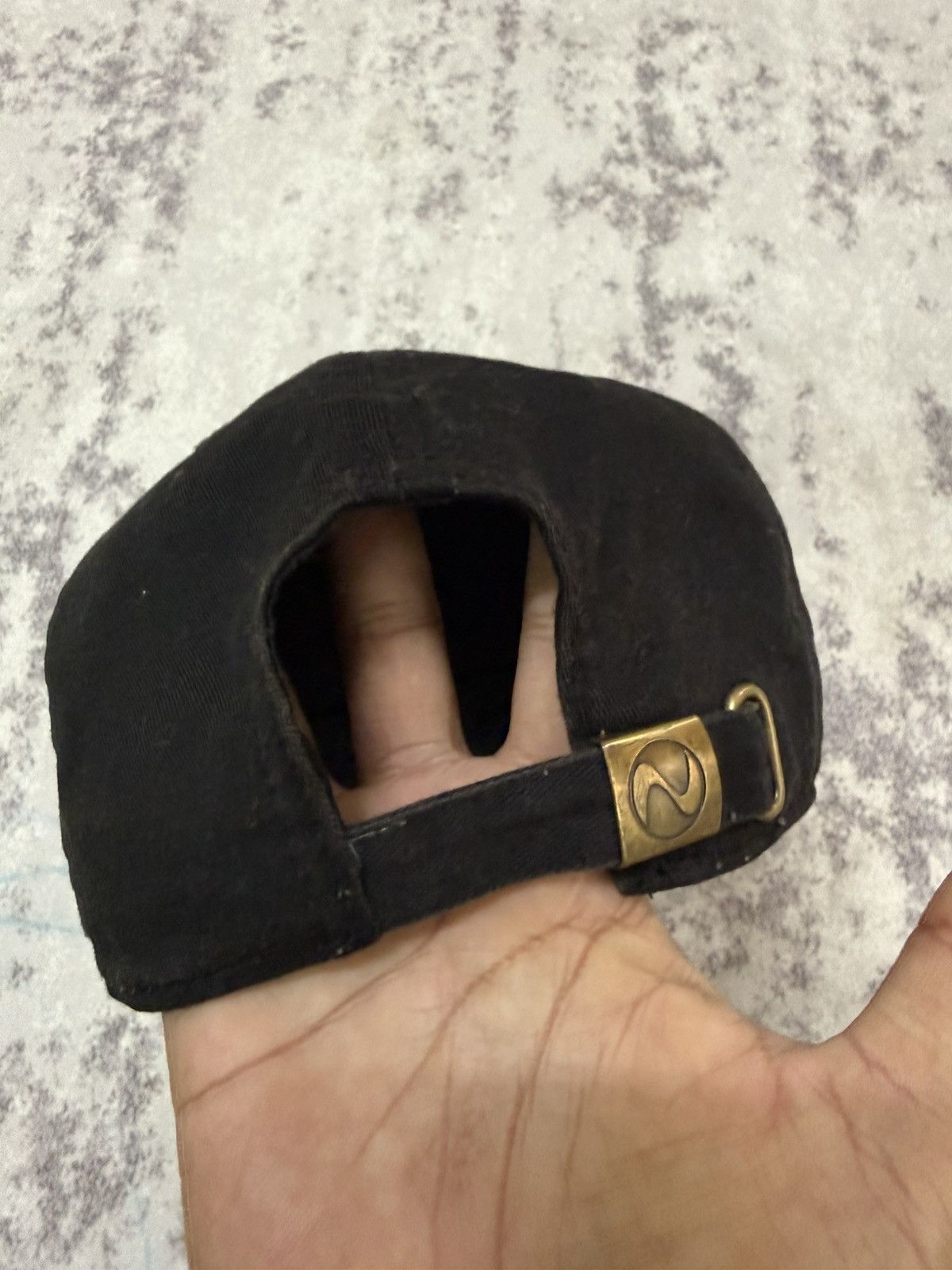 Japanese Brand NEWHATTAN PLAIN BUCKLEBACK ADJUSTABLE CAP Size ONE SIZE - 7 Thumbnail