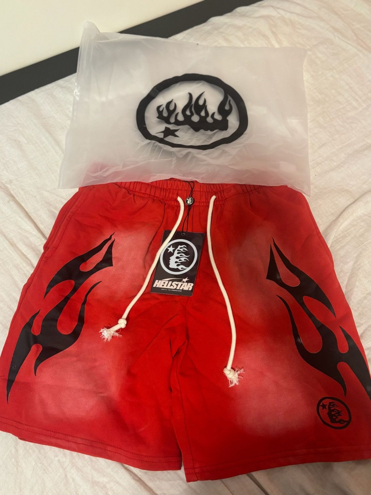 Other Hellstar Record t-shirt and shorts Size US M / EU 48-50 / 2 - 4 Thumbnail