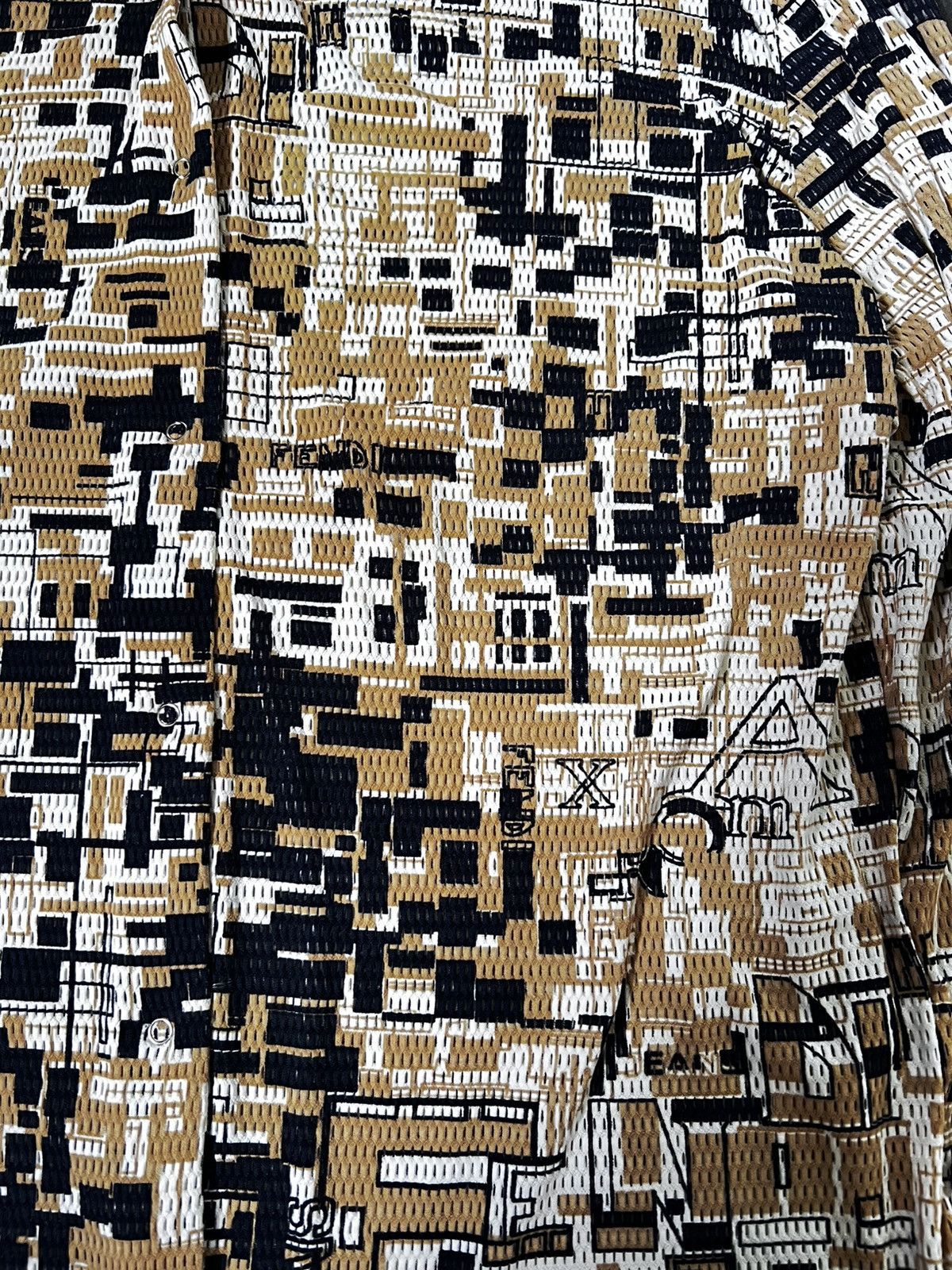 Fendi Fendi Monogram 90s Shirt Button Ups Size US M / EU 48-50 / 2 - 12 Thumbnail