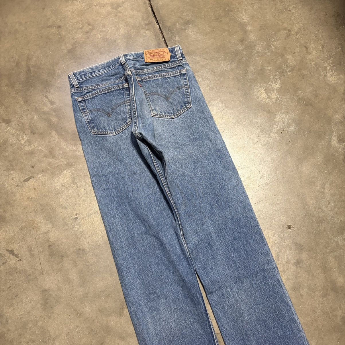 Levi's Vintage Levis 501 Jeans Button Fly Fade Washed Denim 90s USA Size US 31 - 11 Thumbnail
