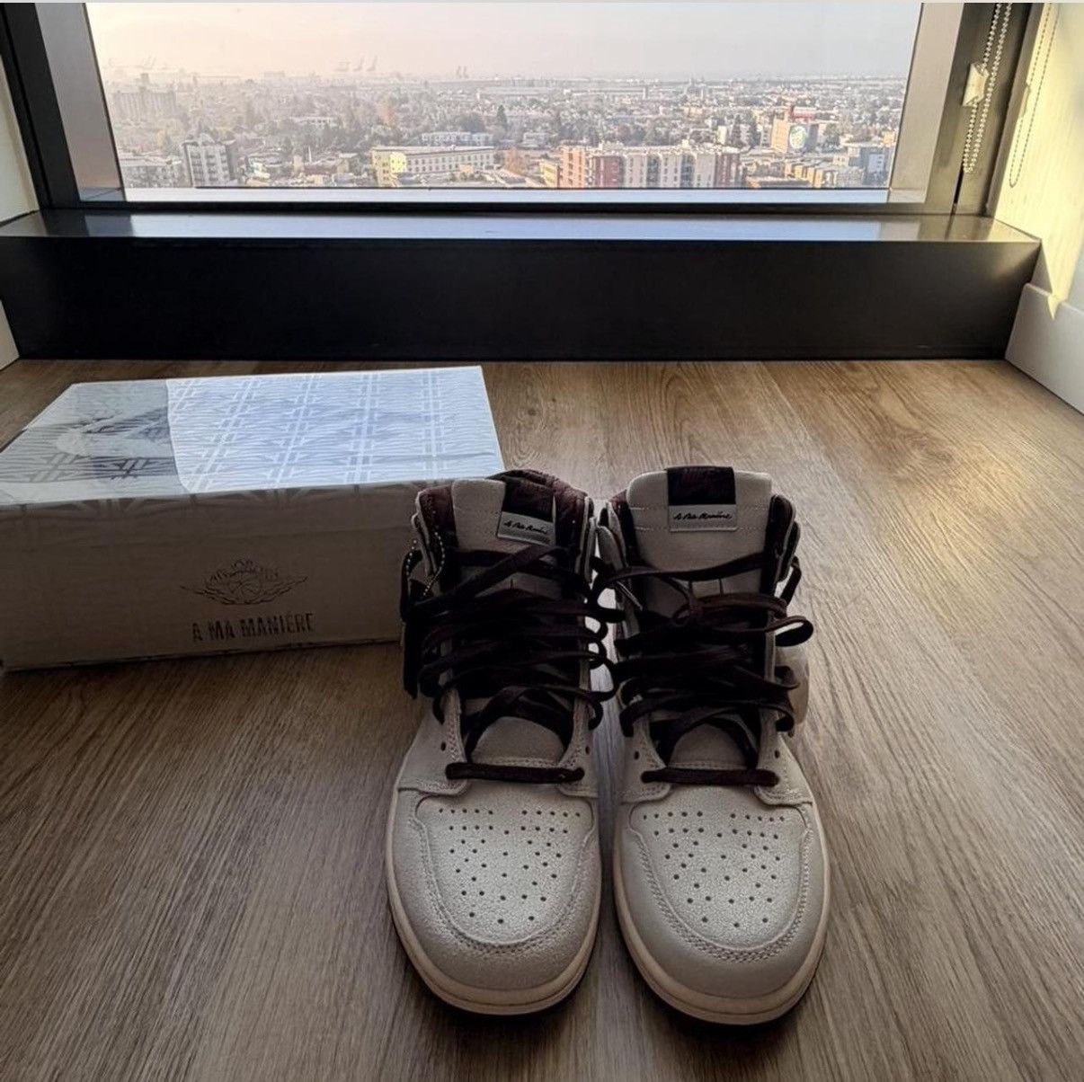 A Ma Maniere × Jordan Brand A Ma Maniere Air Jordan 1 Size US 10 / EU 43 - 1 Thumbnail