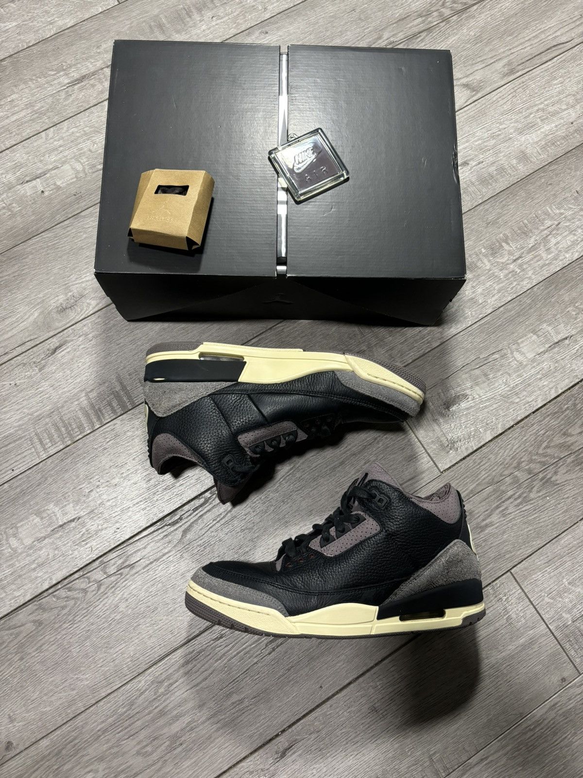 A Ma Maniere × Jordan Brand Jordan A ma Maniere 3s Size US 10 / EU 43 - 6 Thumbnail