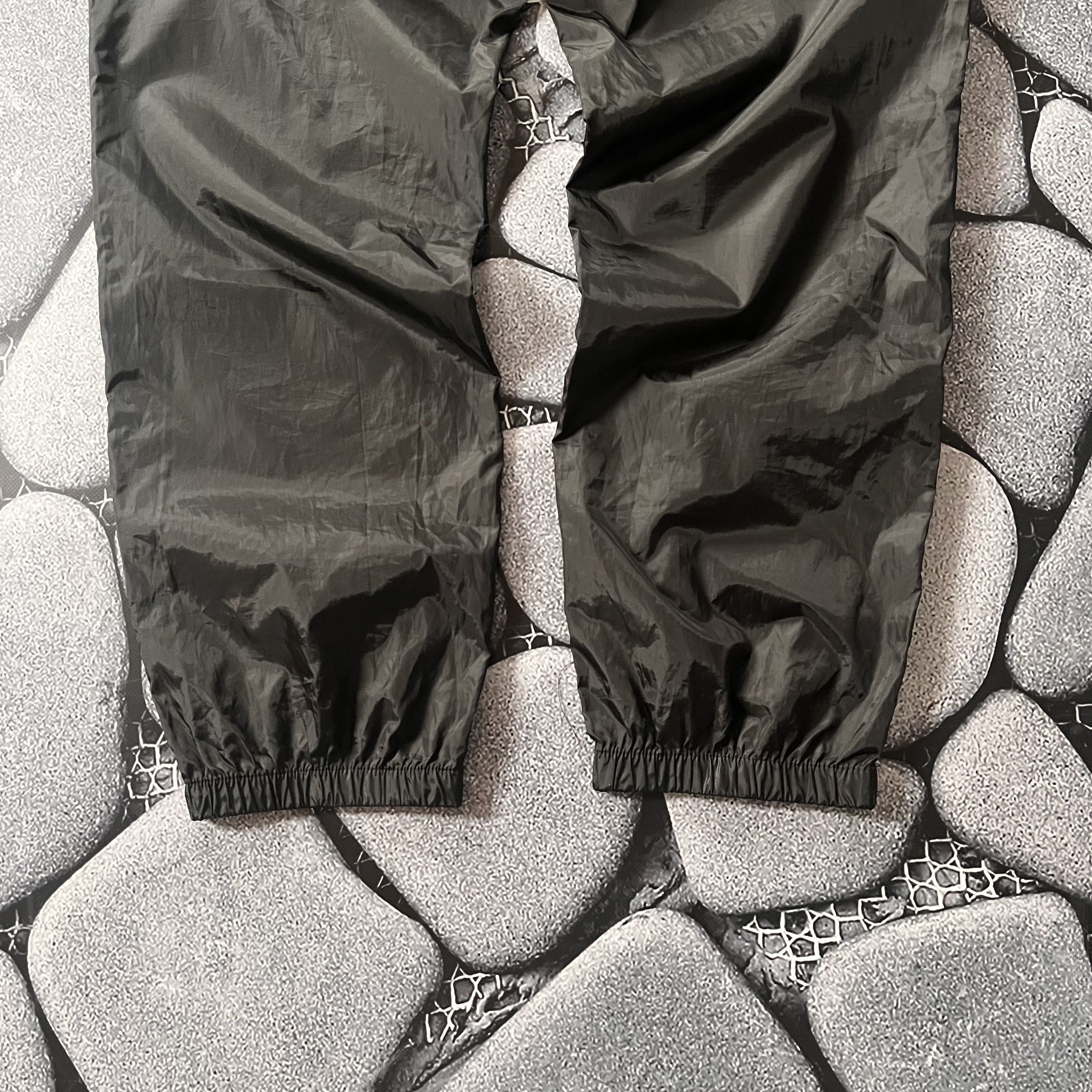 Sierra Designs × Vintage VINTAGE SIERRA DESIGN OUTDOOR PANTS TRANSFORMER MINI BAG Size US 34 / EU 50 - 8 Thumbnail