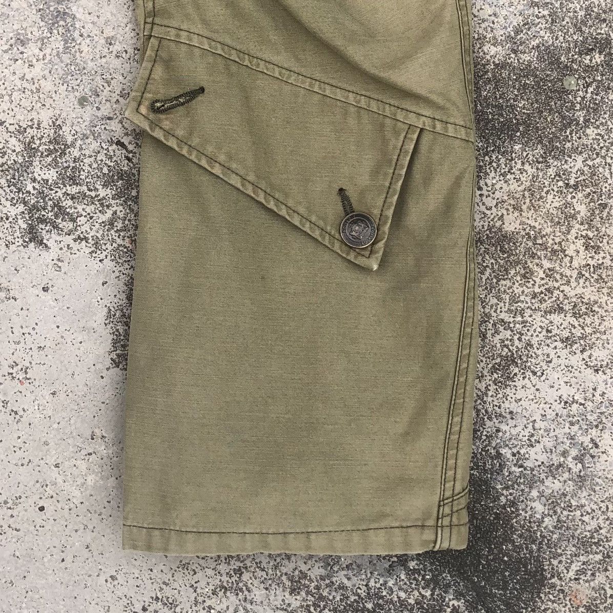Japanese Brand Japanese Boisbois Distressed Embroidered Cargo Pants Size US 32 / EU 48 - 7 Thumbnail