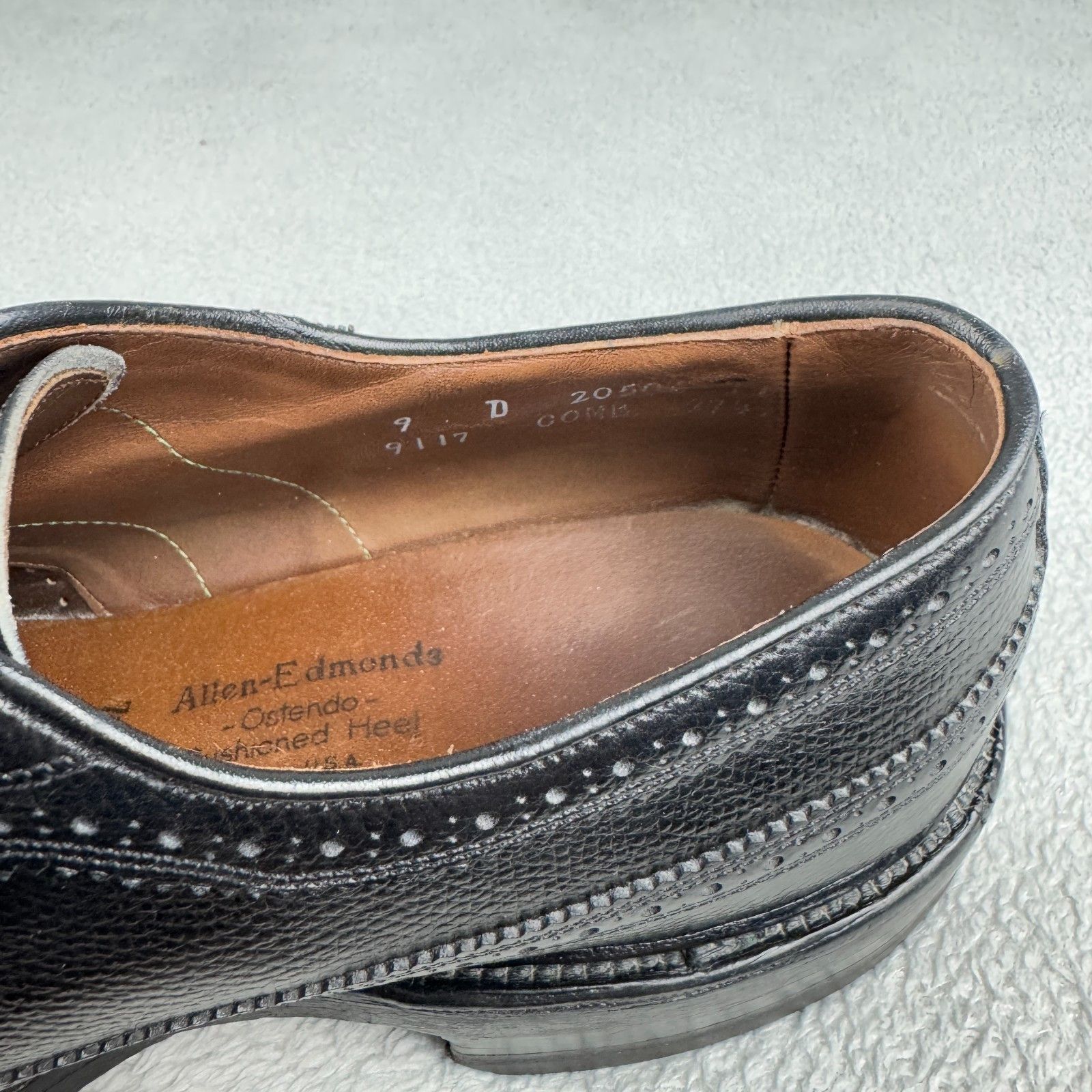 Allen Edmonds Allen Edmonds MacNeil Black Pebble Grain Longwing USA 9D Size US 9 / EU 42 - 7 Thumbnail