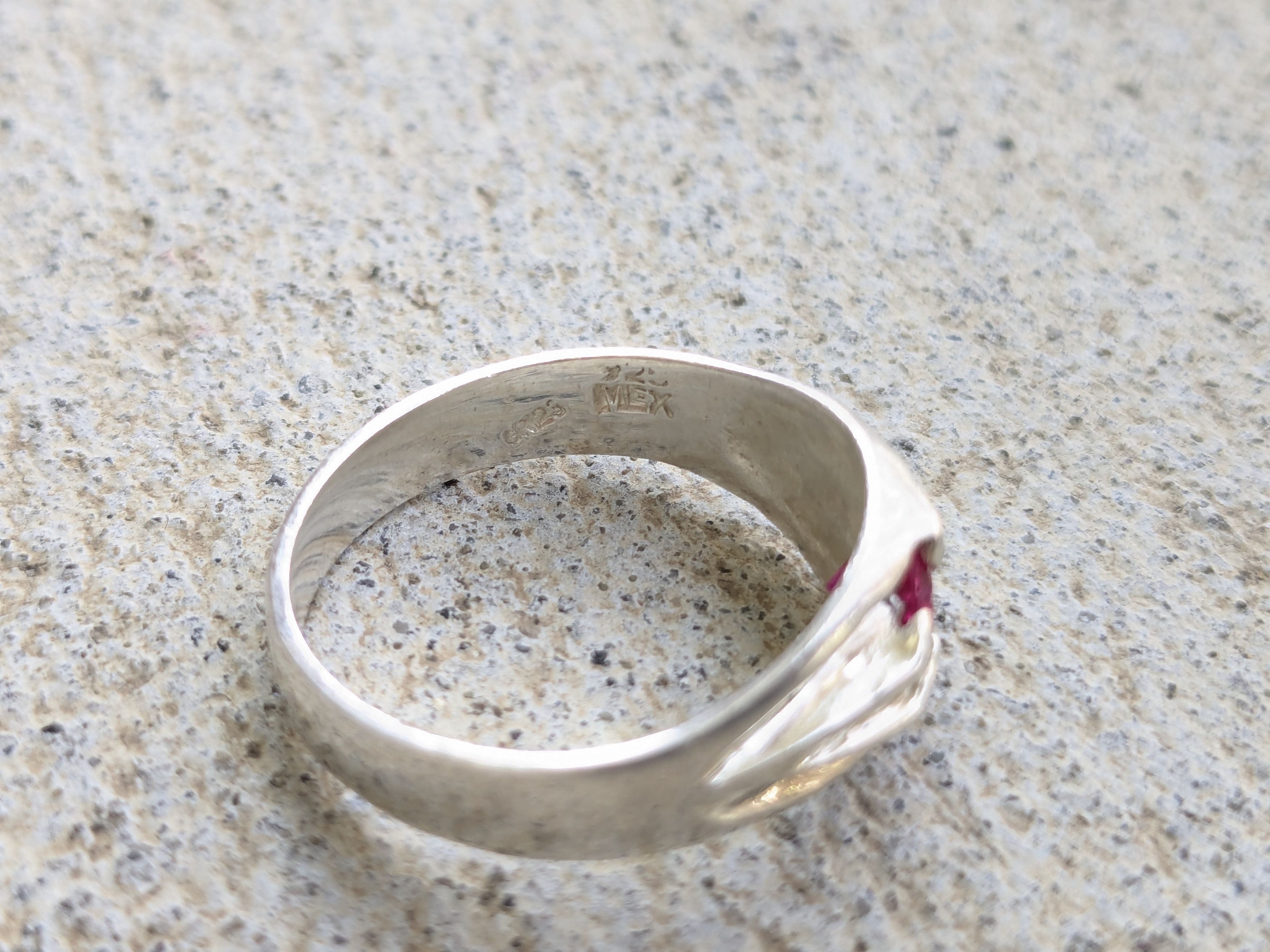 Jewelry Sterling Silver Ring Red Ruby 10.75 Band Mexico Size ONE SIZE - 8 Thumbnail