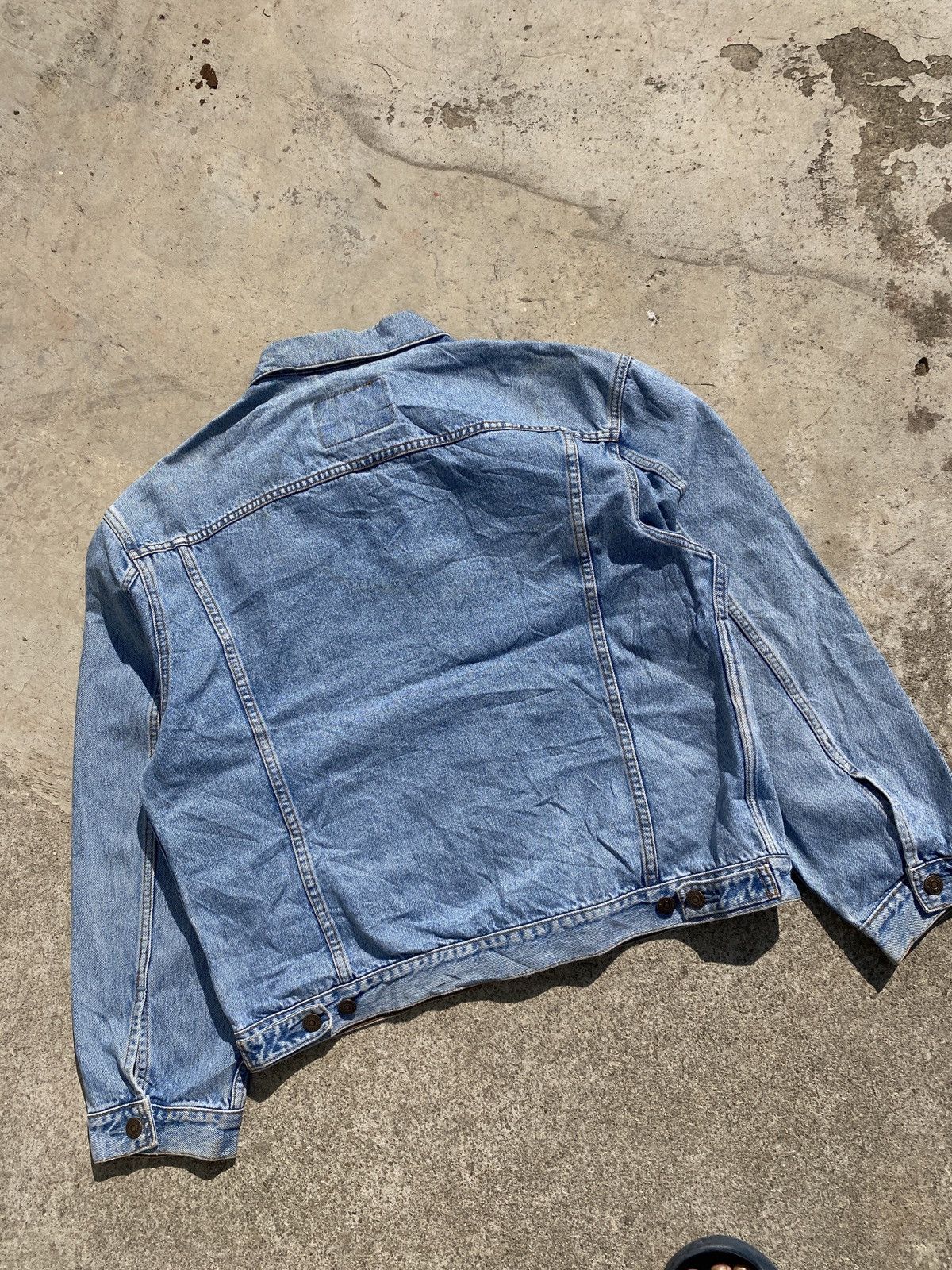 Levi's Vintage Clothing Vintage Levis Denim Jacket Size US L / EU 52-54 / 3 - 10 Thumbnail