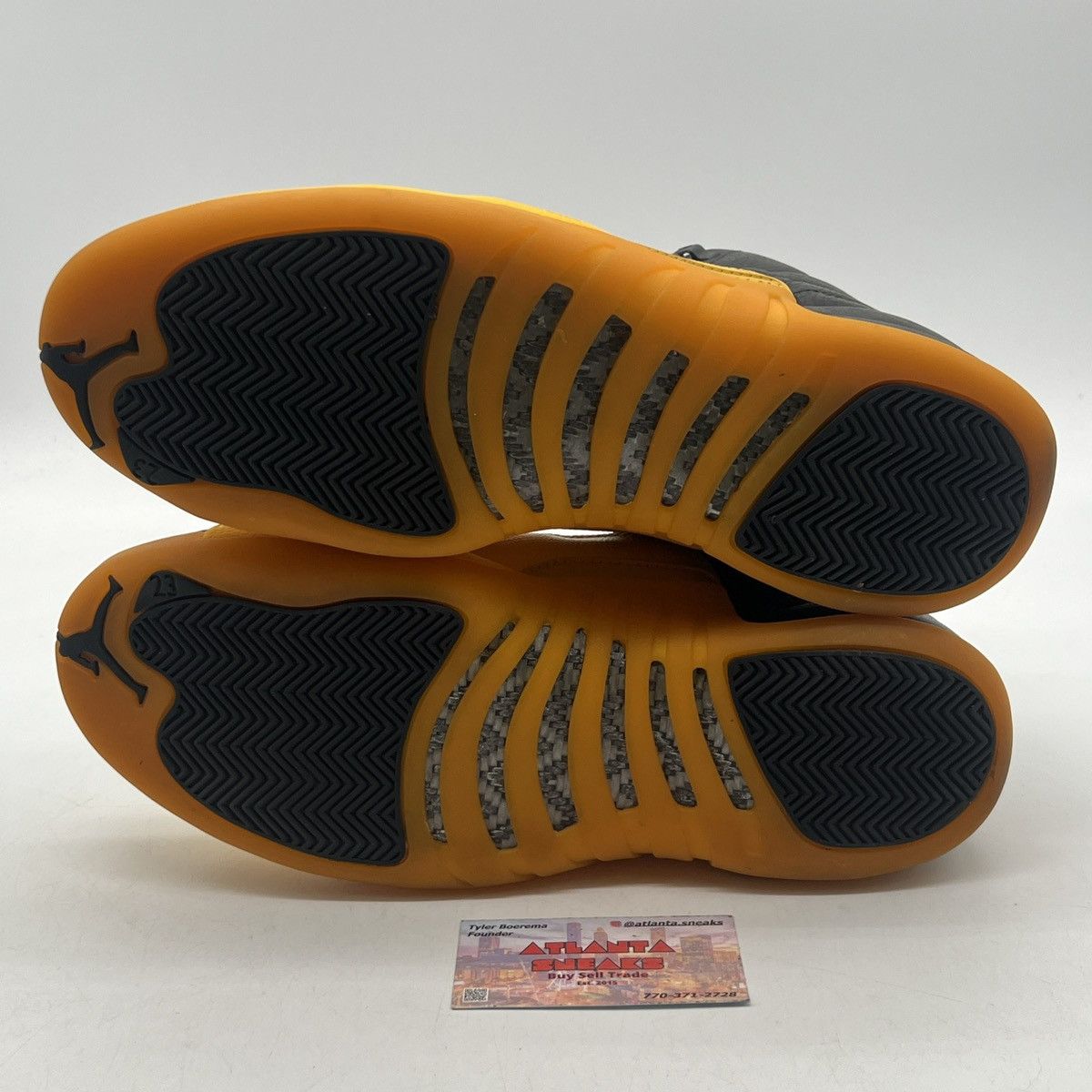 Jordan Brand air Jordan 12 university gold Size US 12 / EU 45 - 7 Thumbnail