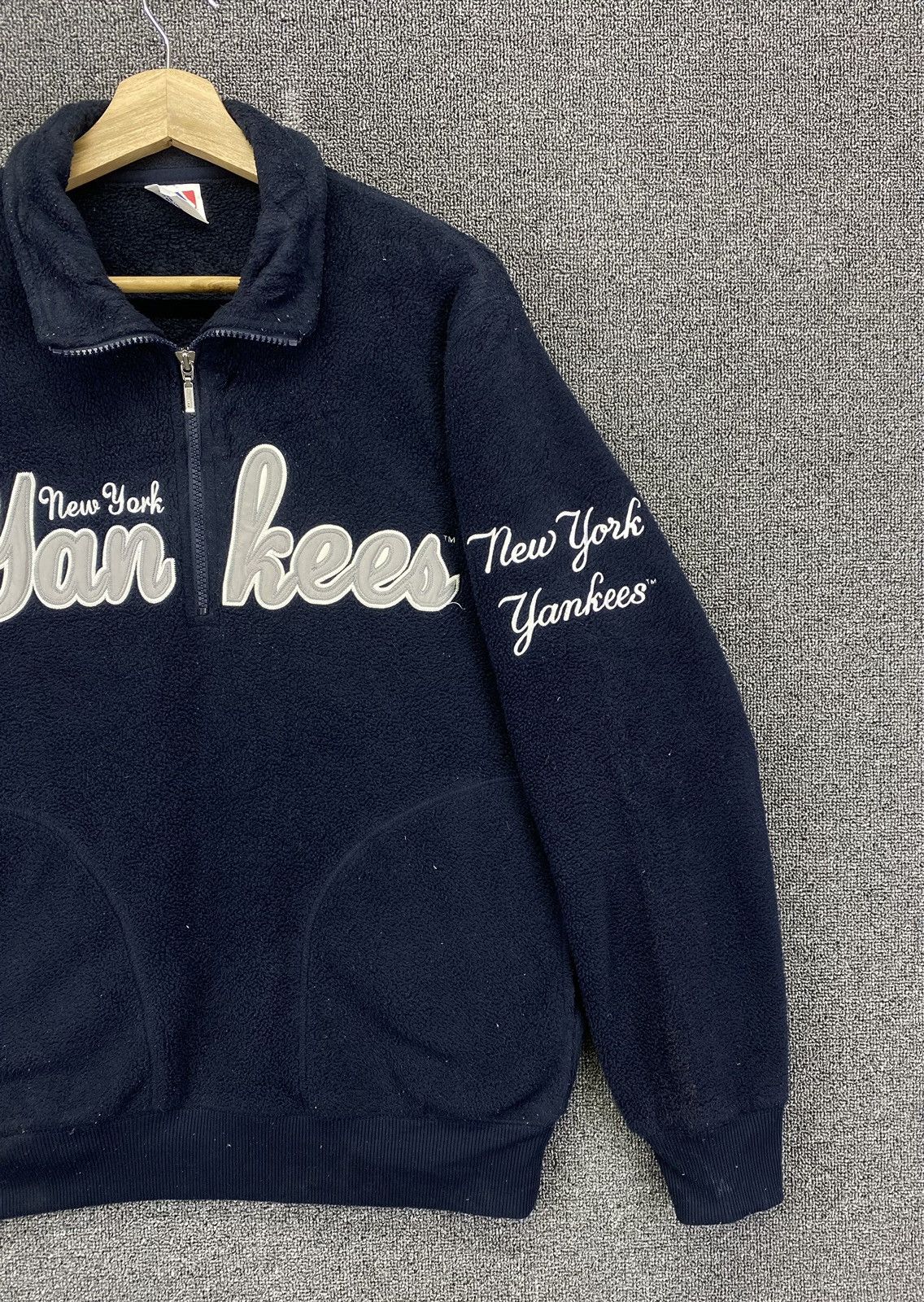 MLB Vintage MLB Yankees New York x Uniqlo Fleece Sweatshirt Size L / US 10 / IT 46 - 4 Thumbnail