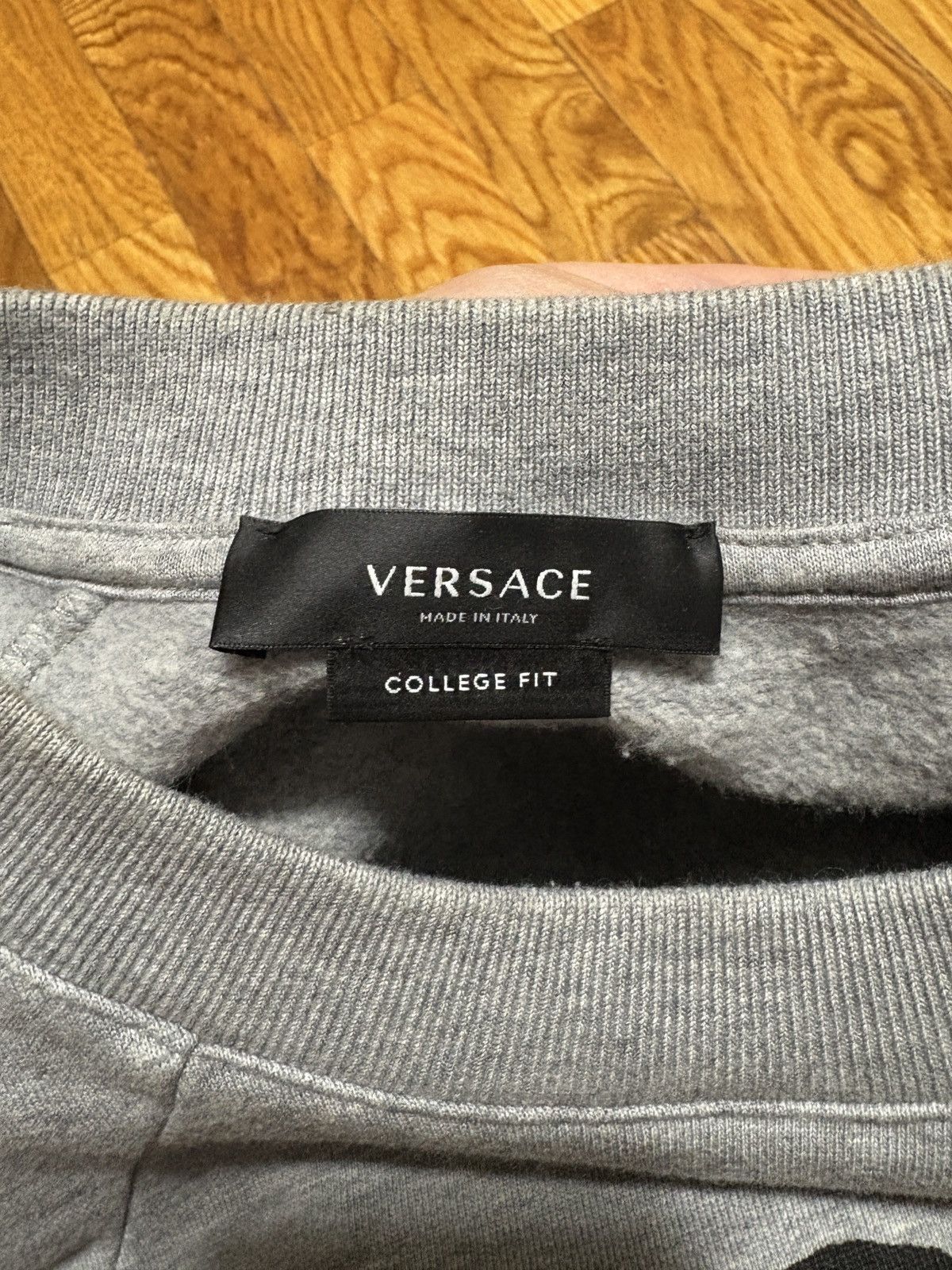 Versace Versace Medusa Logo Sweatshirt Size US L / EU 52-54 / 3 - 4 Thumbnail