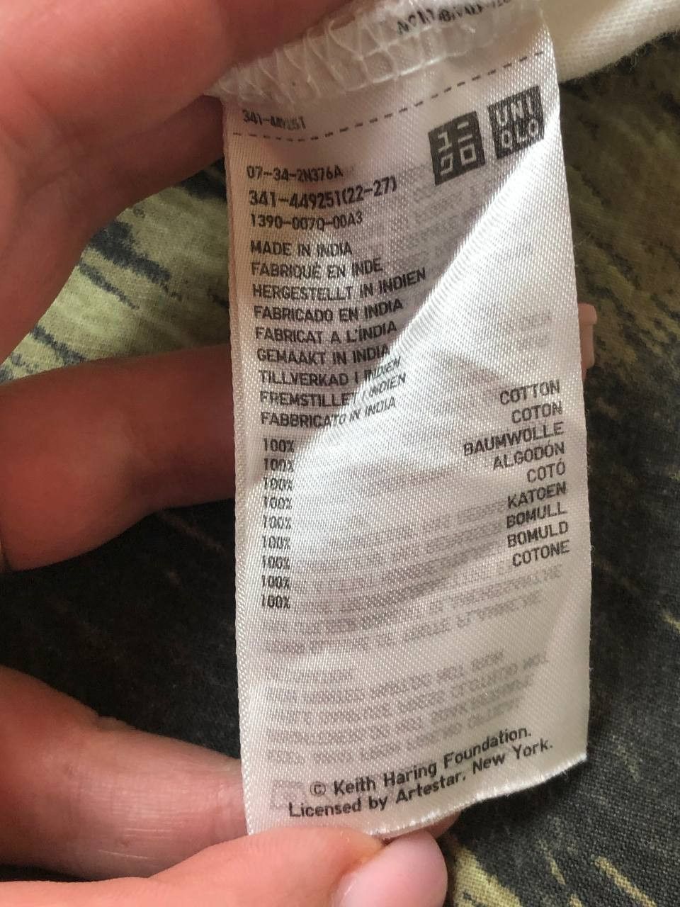 Uniqlo Uniqlo T-Shirt Size US S / EU 44-46 / 1 - 4 Thumbnail