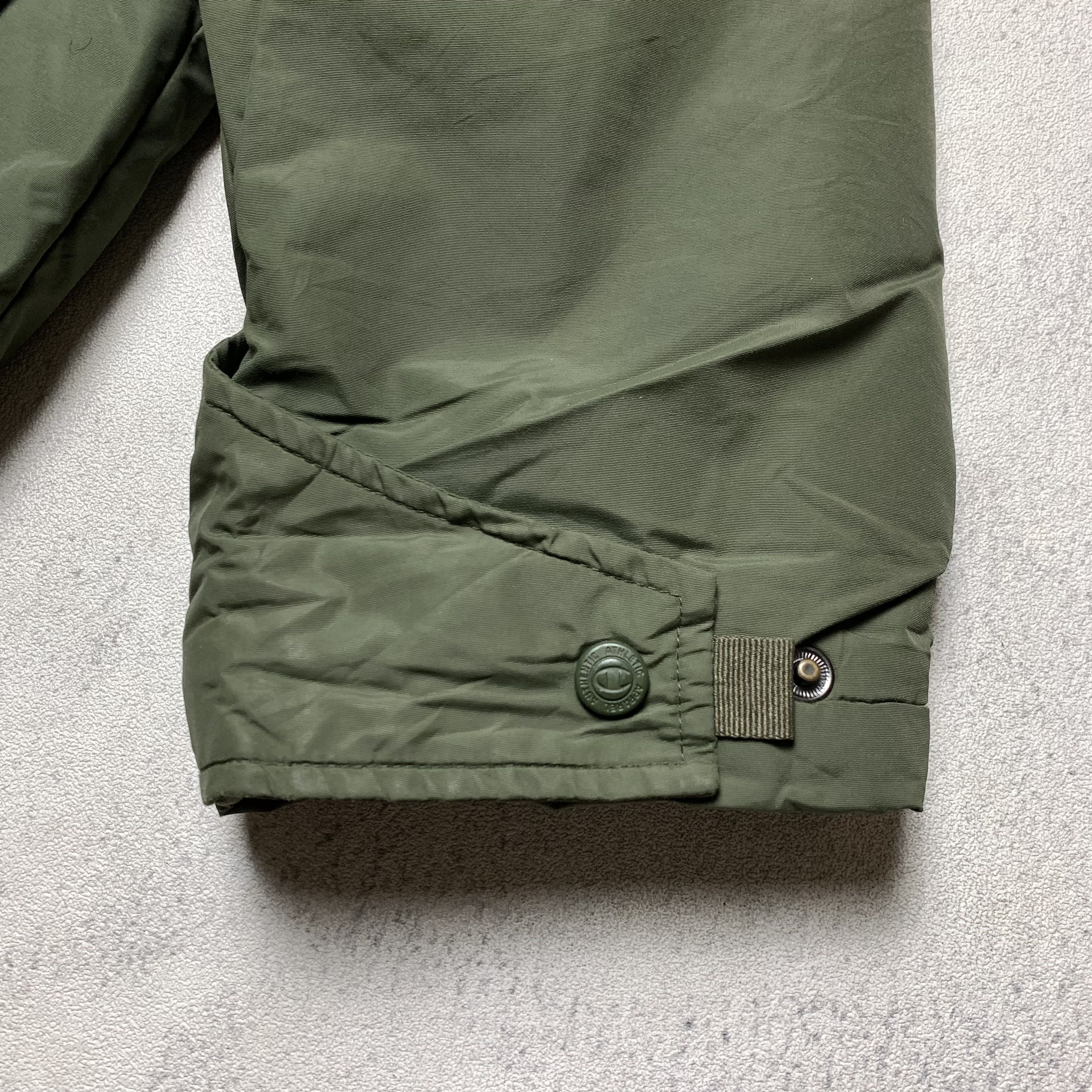 Champion Champion Puffer Coat Jacket Size US XL / EU 56 / 4 - 4 Thumbnail