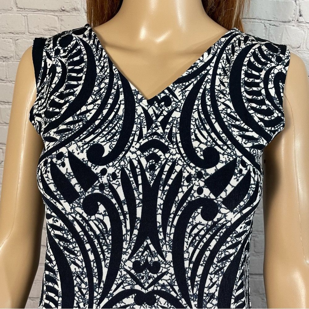 Chicos New Chico's Travelers Liquid Knit Sleeveless Top Size 00 US Size XS / US 0-2 / IT 36-38 - 2 Thumbnail