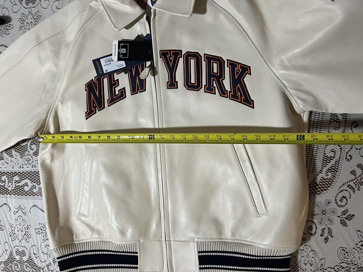 Avirex × Kith Kith & AVIREX for the New York Knicks Icon Jacket Size XL Size US XL / EU 56 / 4 - 13 Thumbnail