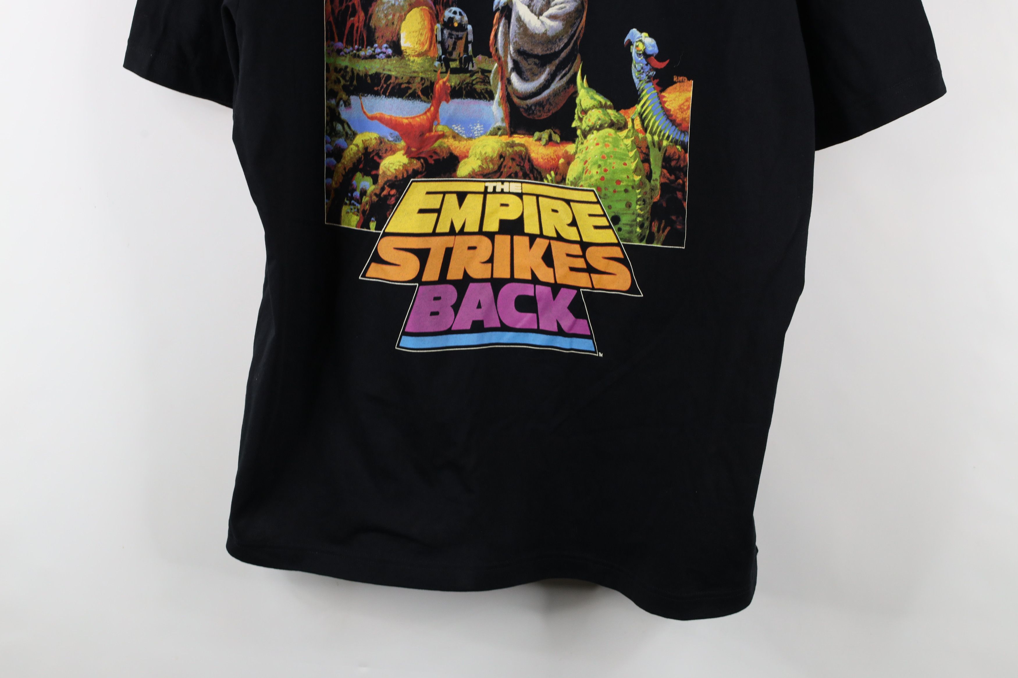 Uniqlo × Vintage New Uniqlo x Star Wars The Empire Strikes Back T-Shirt Size US XL / EU 56 / 4 - 3 Thumbnail
