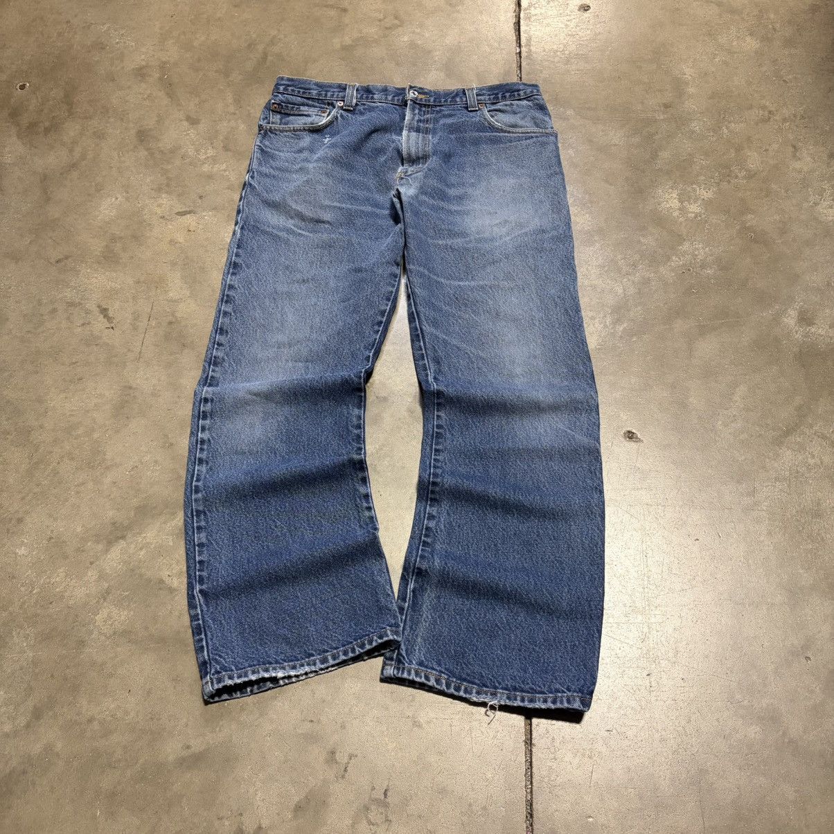 Vintage Levis 517 Bootcut Denim Relaxed Jeans Grunge Punk