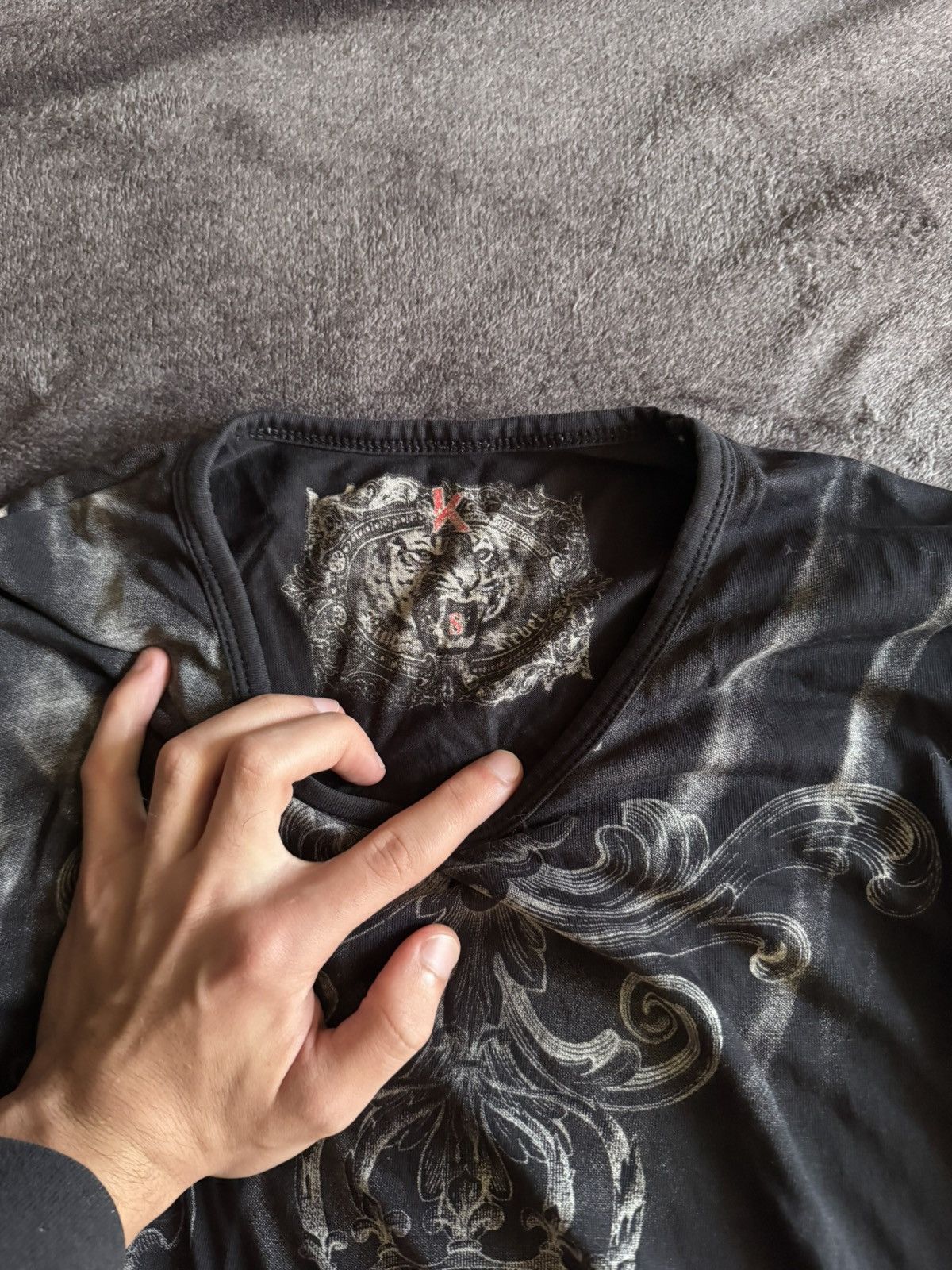 Vintage Vintage Affliction long sleeve with rhinestones y2k Japaness Size US S / EU 44-46 / 1 - 11 Thumbnail