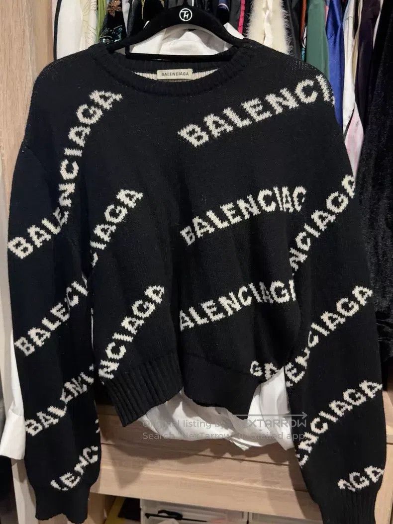 Balenciaga Balenciaga Sweater Size XS / US 0-2 / IT 36-38 - 1 Thumbnail