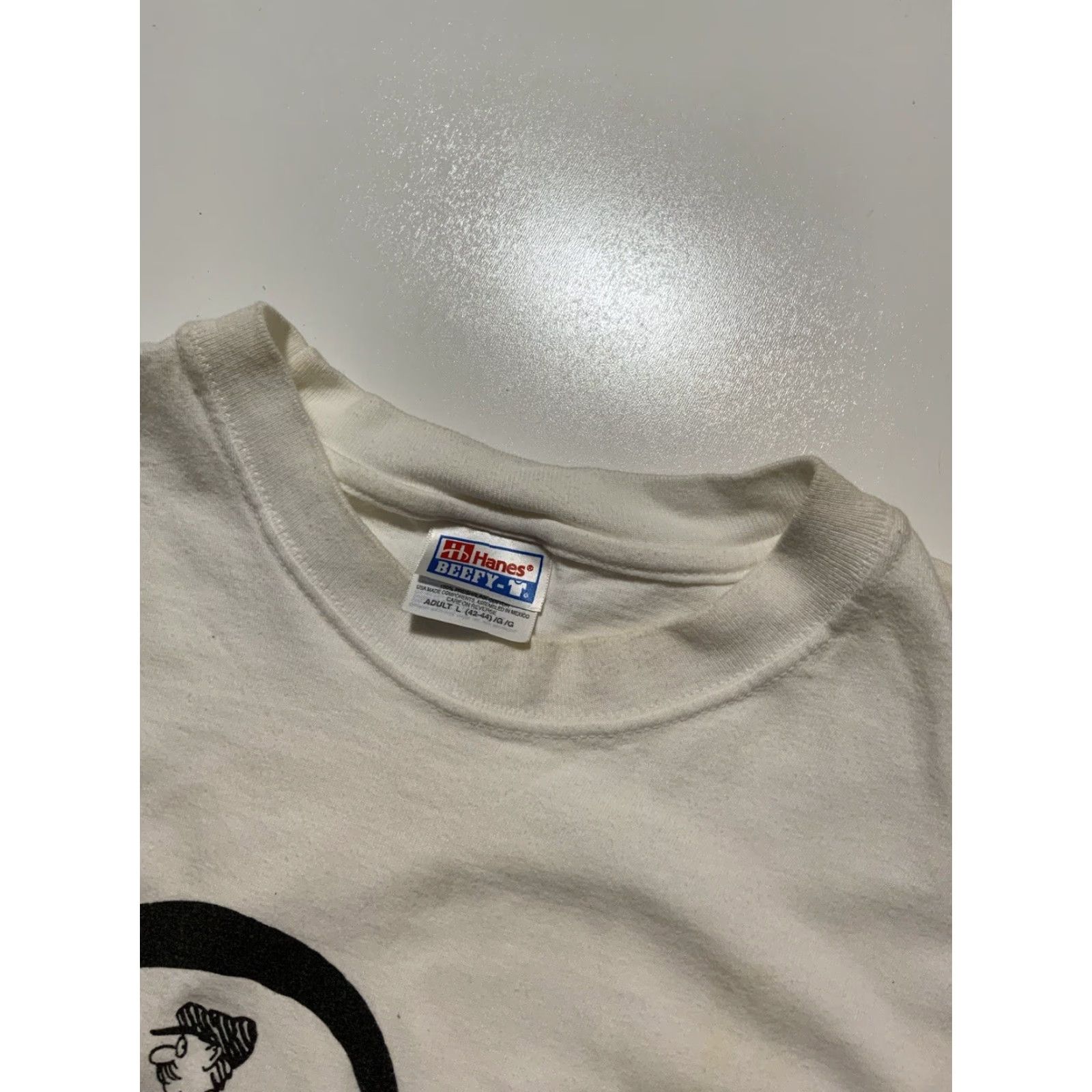Hanes VINTAGE Hanes Beefy-T Warren On Wheels Unicycle Bicycle Dog Graphic T-Shirt Sz.L Men White Size US L / EU 52-54 / 3 - 6 Thumbnail