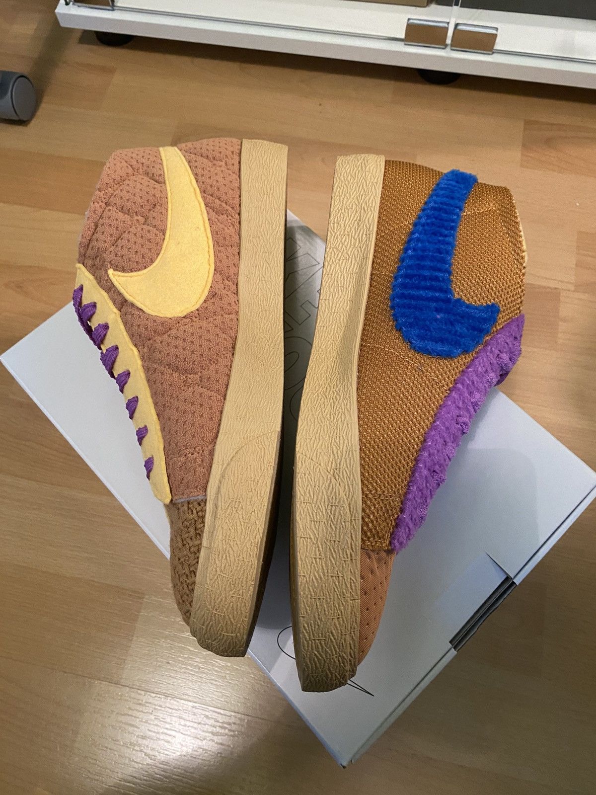 Cactus Plant Flea Market × Nike Cactus Plant Flea Market x Nike Blazer Mid Size US 11 / EU 44 - 4 Thumbnail