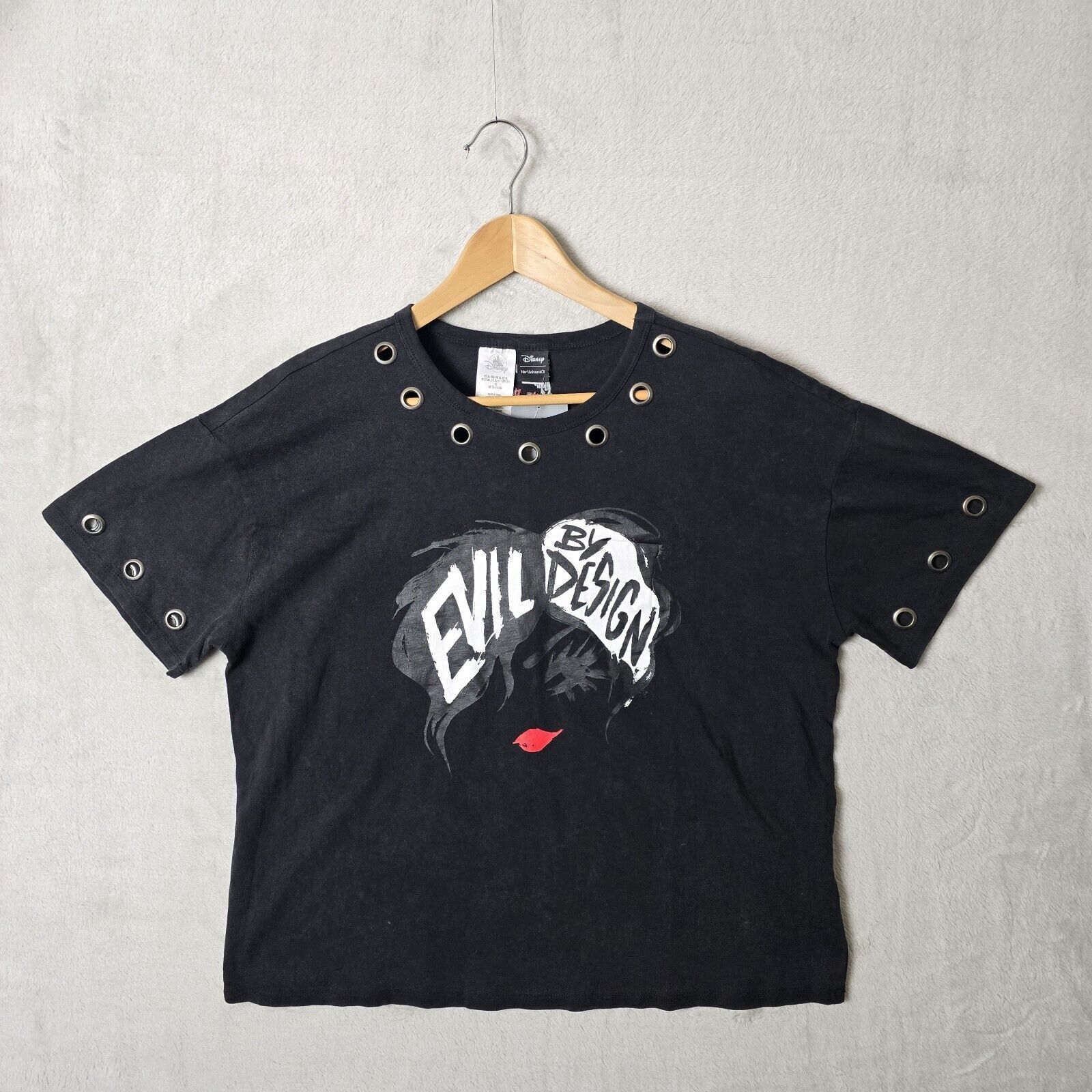 Disney Disney Parks Her Universe Cruella de Vil Evil By Design XL Size US XL / EU 56 / 4 - 2 Thumbnail