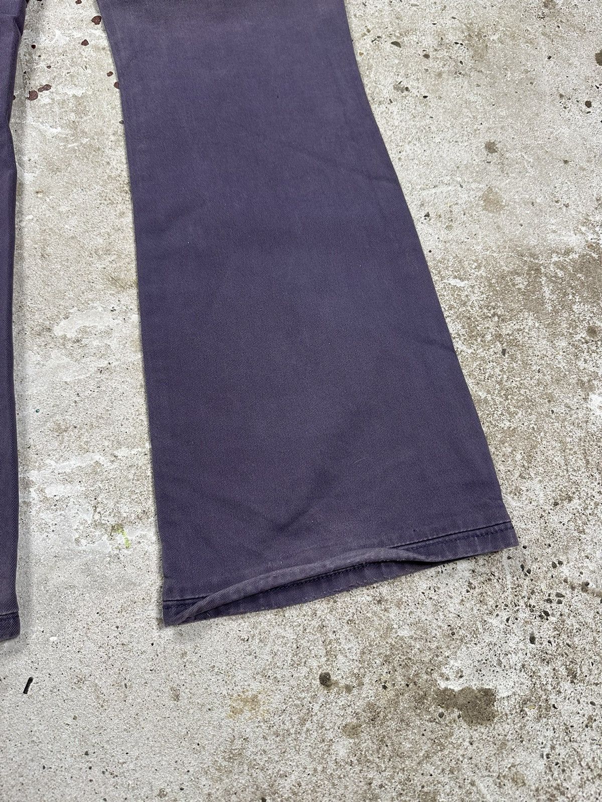 Levi's × Vintage Vintage 2000 Levi’s 525 Bootcut Flared Purple Wide Legs Pant Size US 32 / EU 48 - 12 Thumbnail