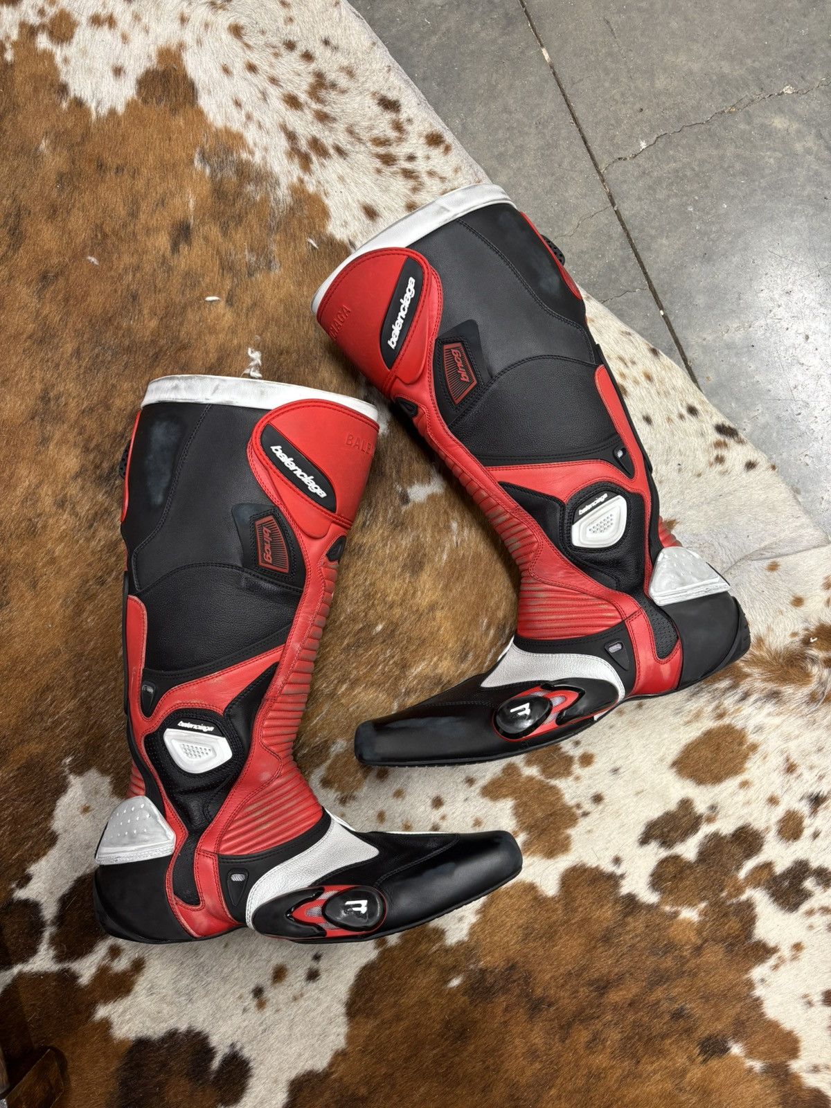 Balenciaga Balenciaga motorbike boots Size US 9 / EU 42 - 1 Thumbnail