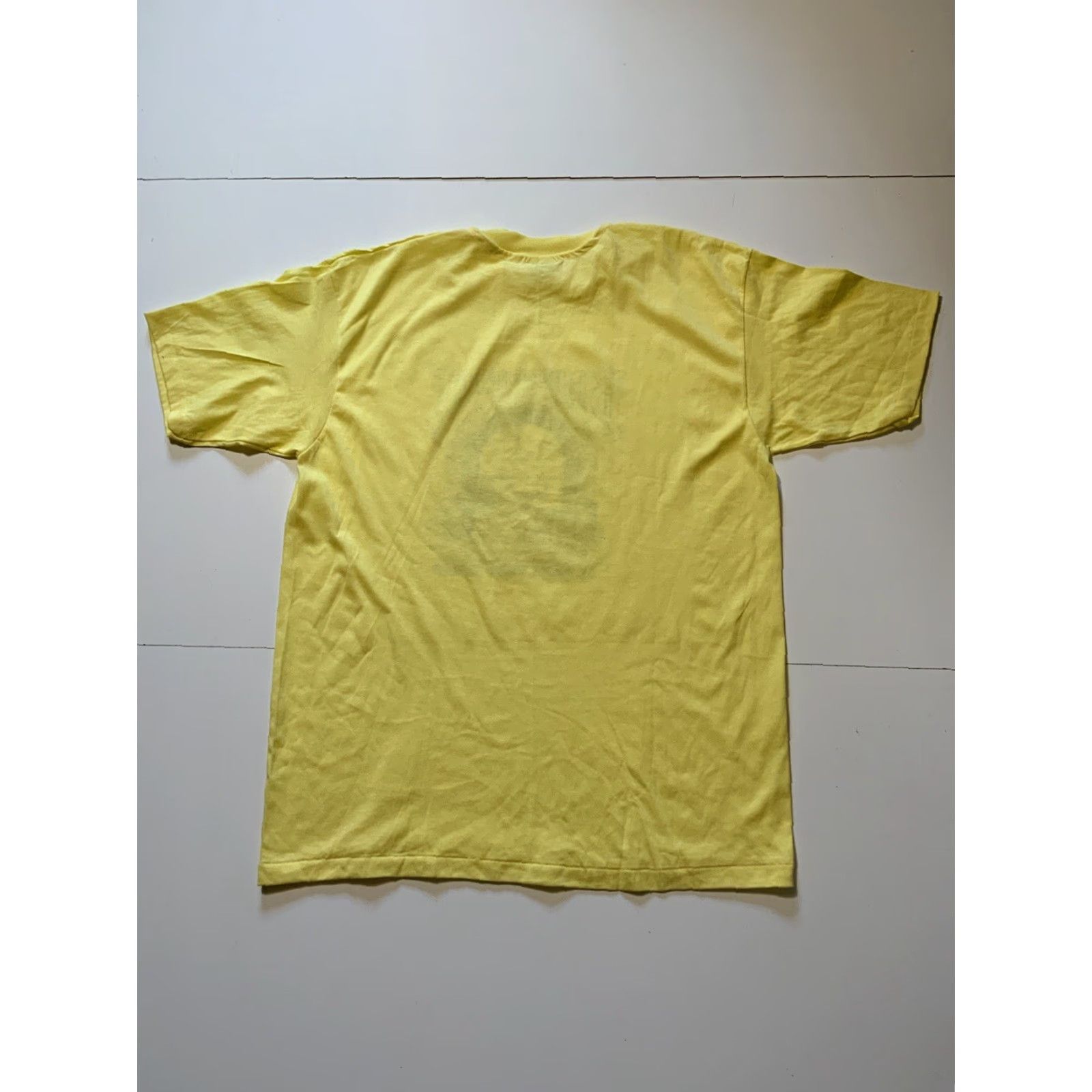 Vintage VINTAGE Hanes 50/50 Brimstone Hill Saint Kitts West Indies Single Stitch T-Shirt XL Mens Womens Size US XL / EU 56 / 4 - 3 Thumbnail