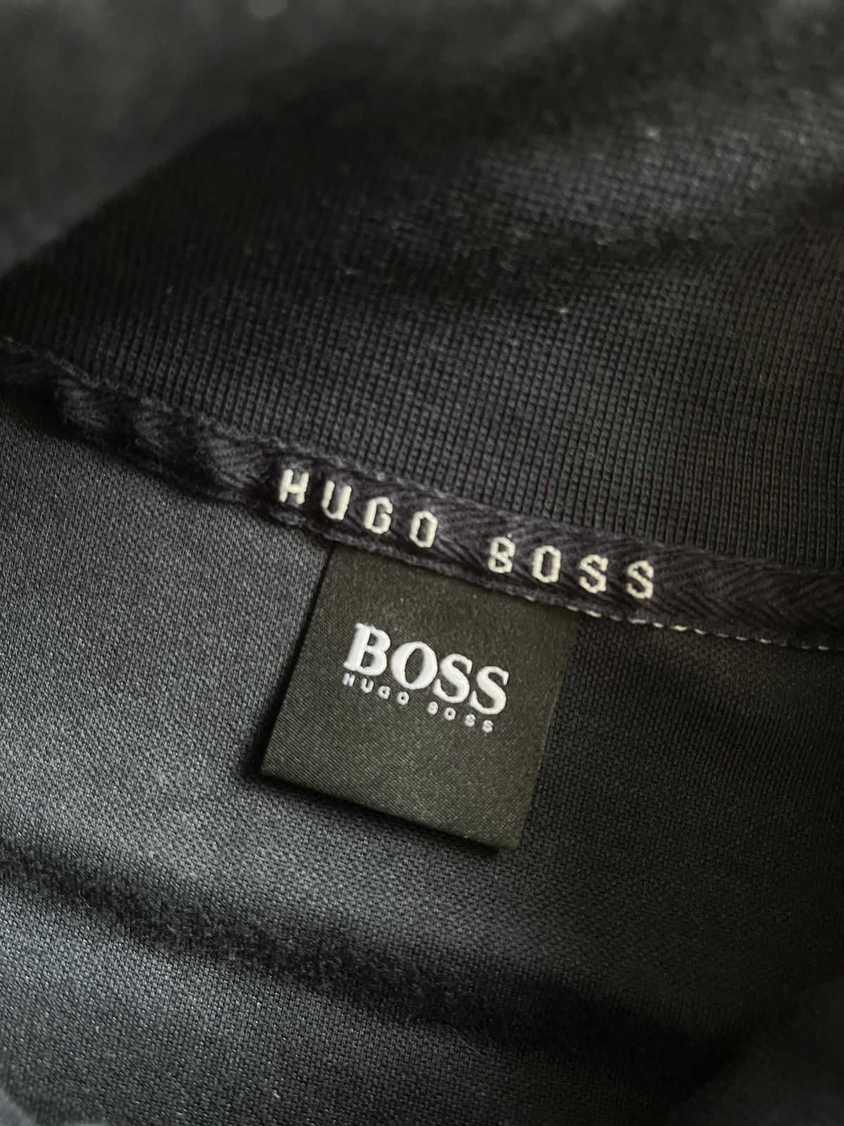 Hugo Boss Vintage Hugo Boss Lightweight Zip up sweatshirt Dark Blue Size US L / EU 52-54 / 3 - 8 Thumbnail