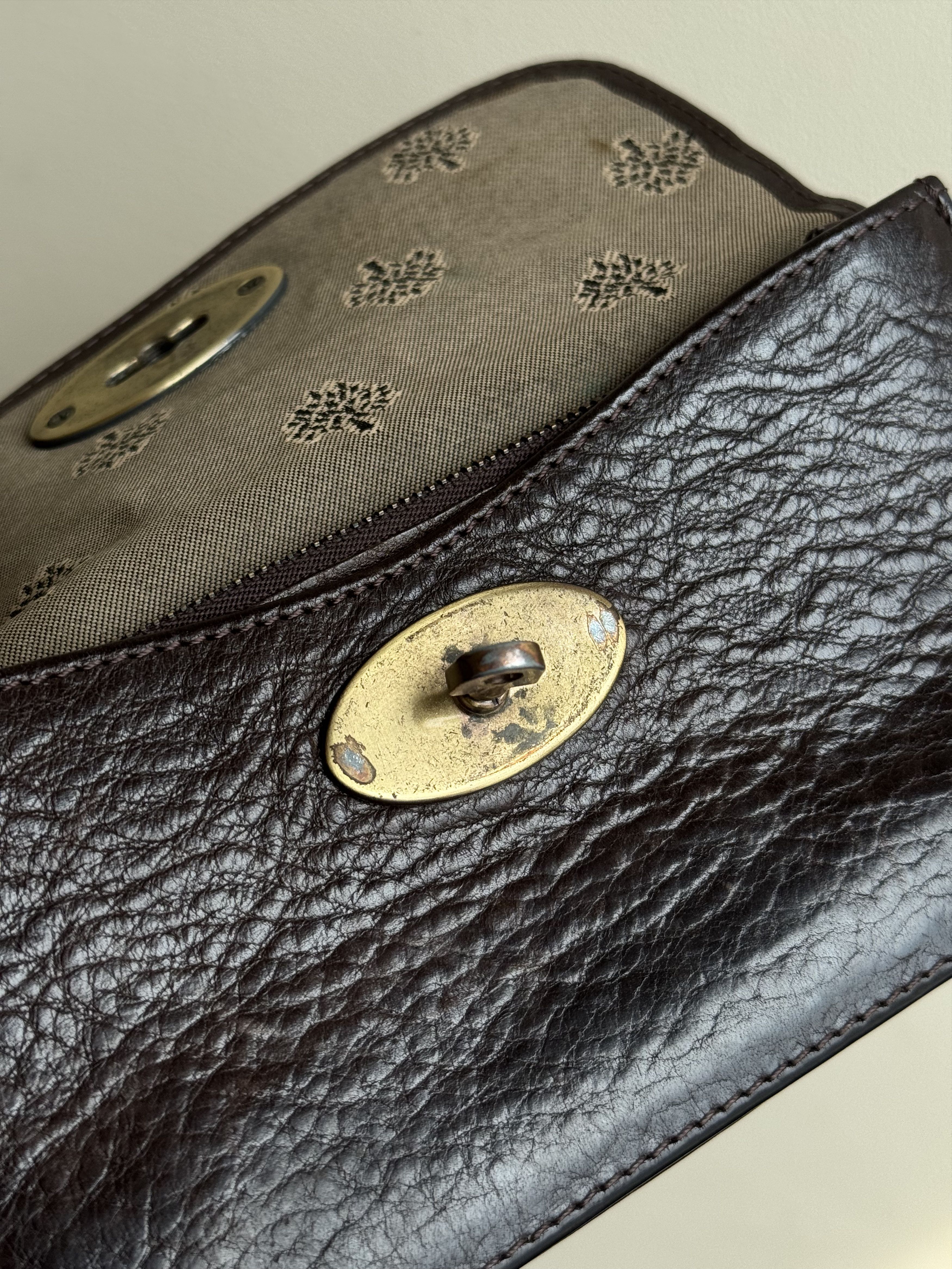 Mulberry Vintage Mulberry Long Postman Lock Wallet Purse Oak Brown Size ONE SIZE - 10 Thumbnail
