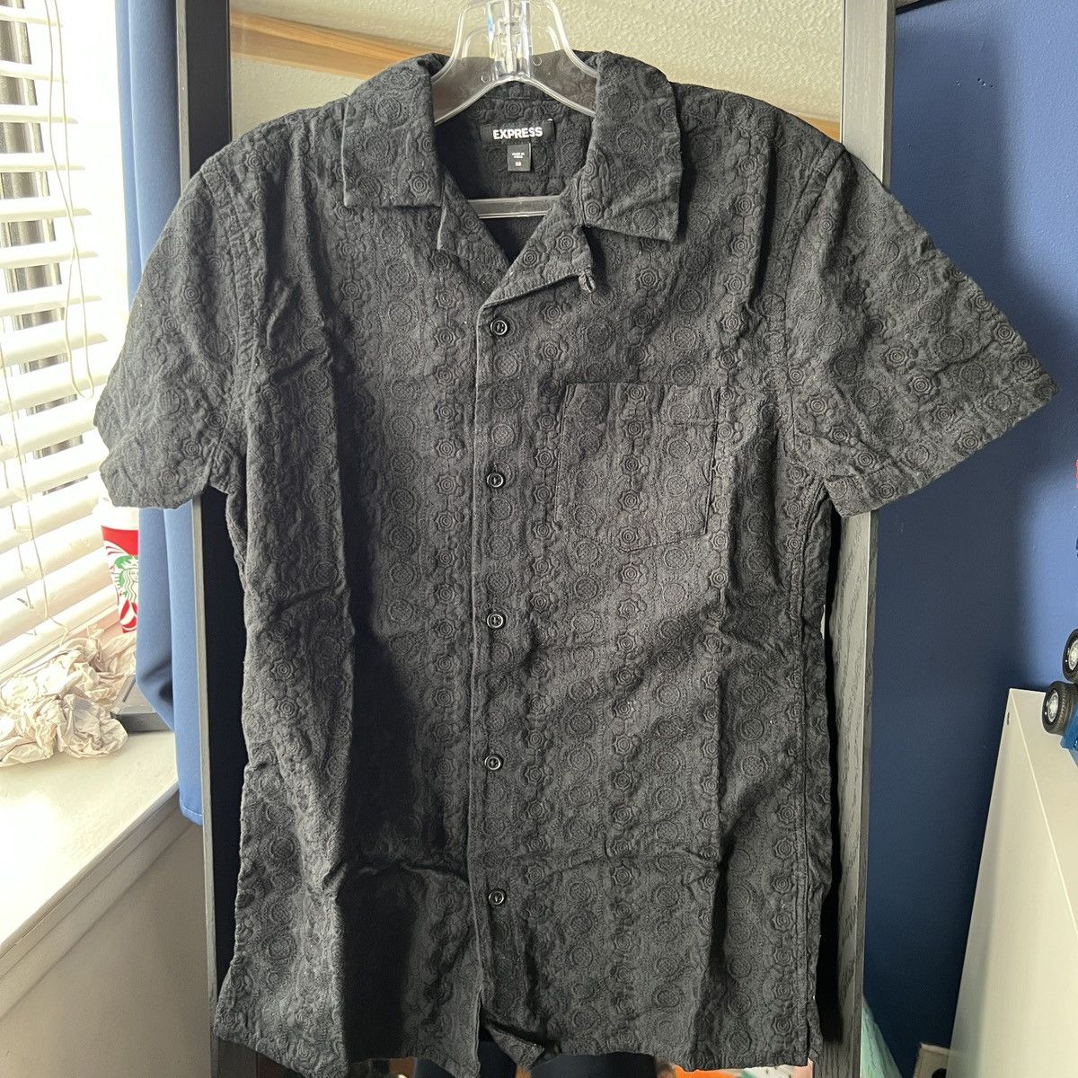Express Express embroidered Black shirt Size US XS / EU 42 / 0 - 3 Thumbnail