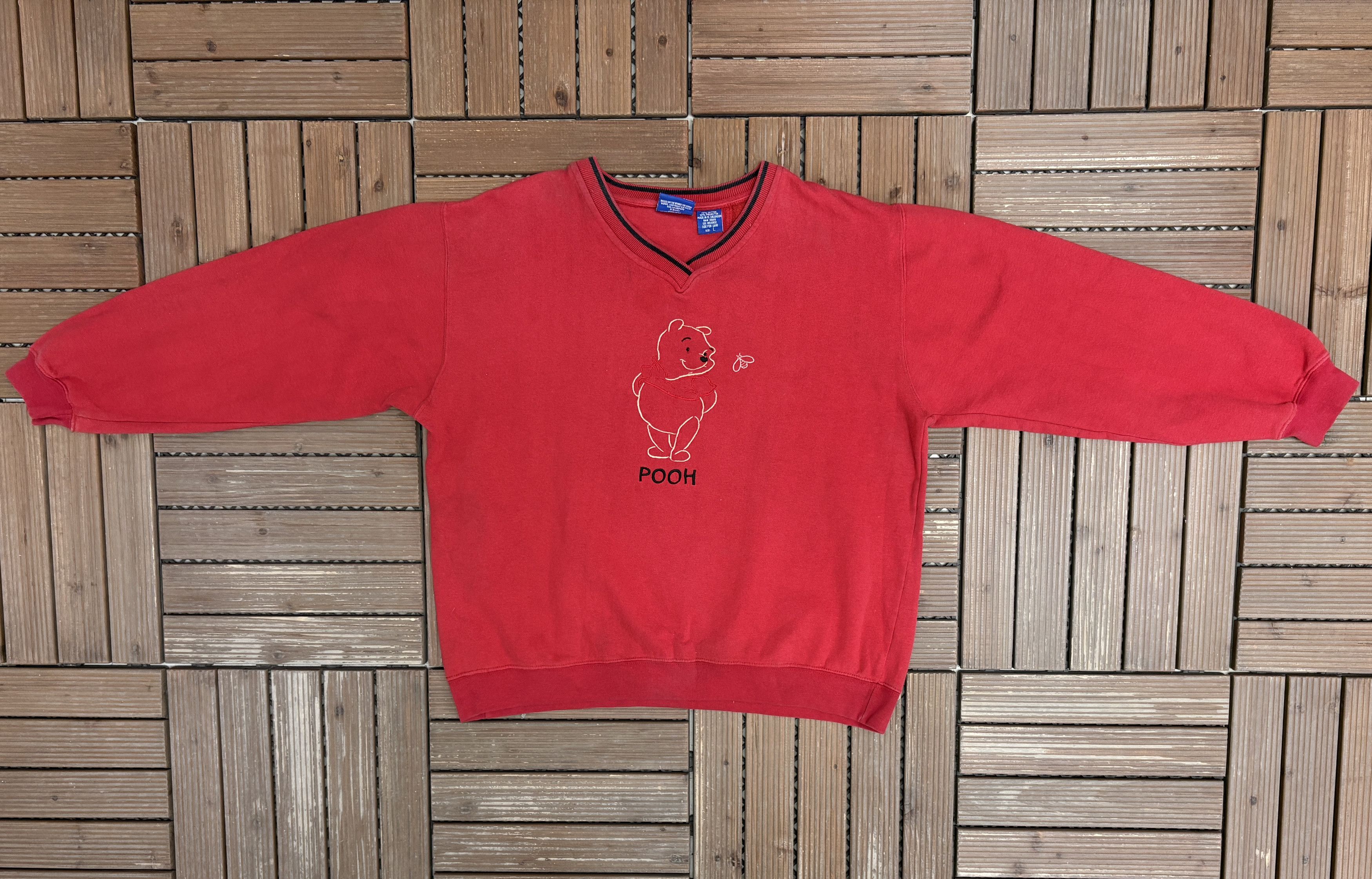 Vintage Winnie The Pooh Embroidered Vintage Red Sweater Size US L / EU 52-54 / 3 - 5 Thumbnail