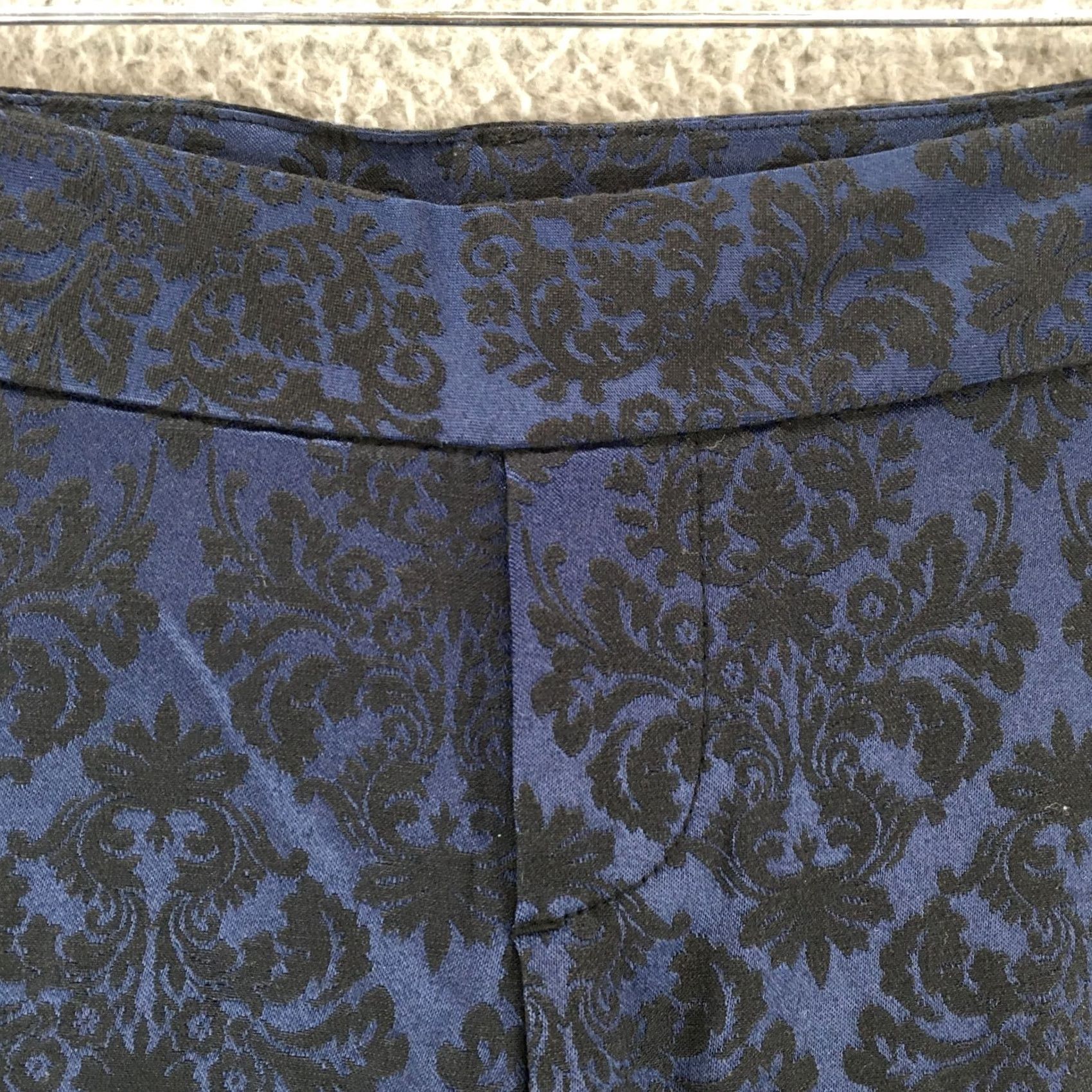 Old Navy Old Navy Pixie Maternity Ankle Skinny Pants Womens 4 Blue Low Rise Flat Front Size 27" / US 4 / IT 40 - 4 Thumbnail