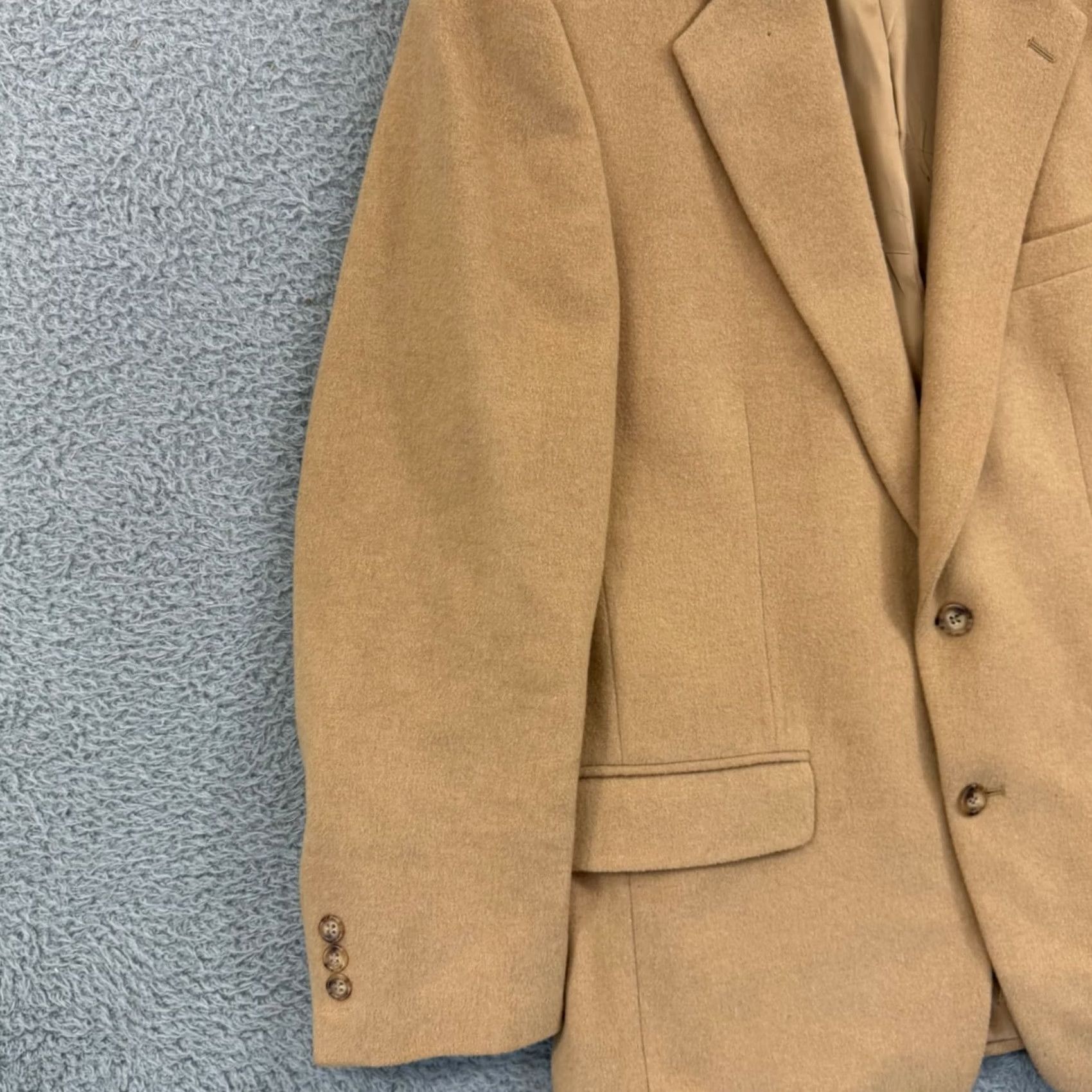 Brooks Brothers Brooks Brothers Blazer Mens 41 Reg Beige Camel Hair Coat Career Jacket 90s City Classic Designer Notch Single-Breasted Two-Button Regular Mens Size 42R - 4 Thumbnail