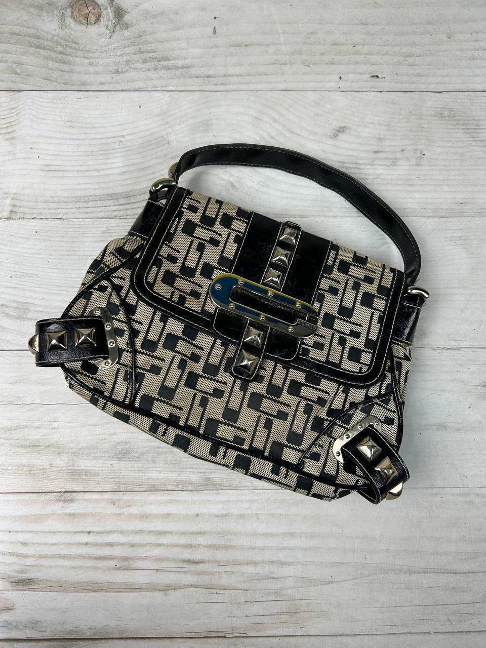 Vintage Guess Leather Monogram Shoulder Bag Y2K