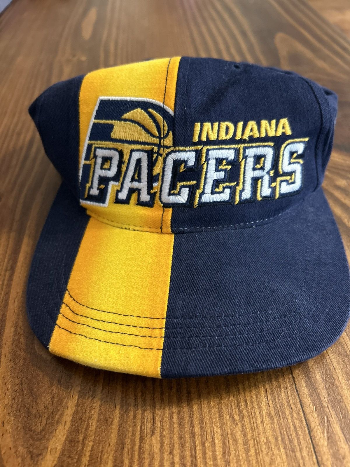 image of VTG 90's Indiana Pacers Nba Sports Specialties Snapback in Navy/Yellow, Men's
