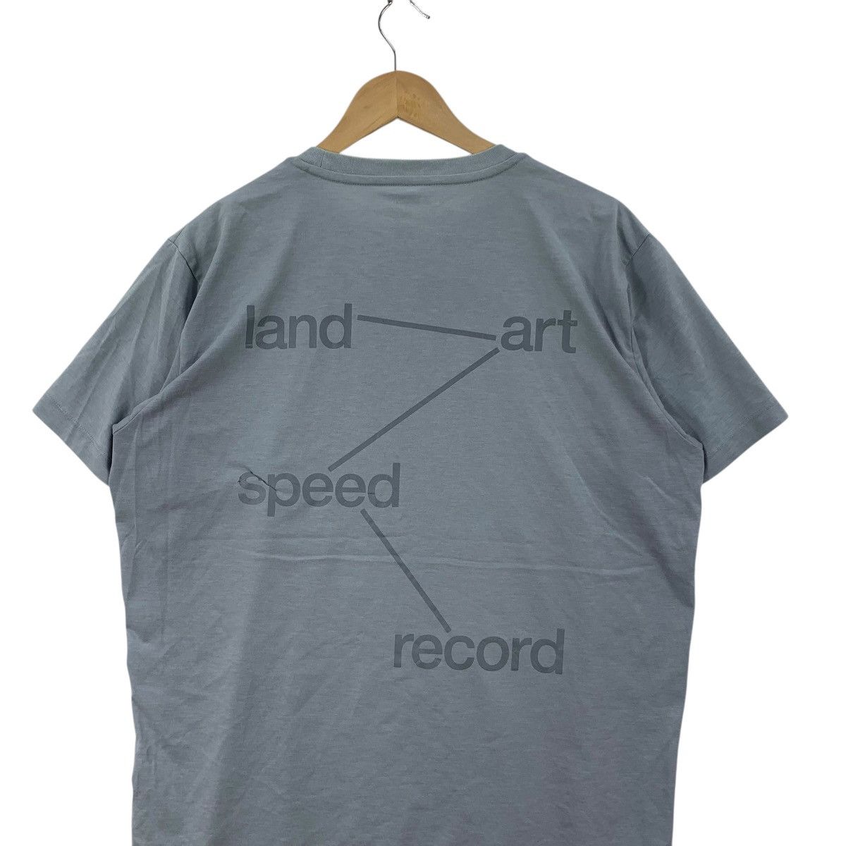 Uniqlo UNIQLO x MOMA Experimental Jetset Special Edition Tee Shirt Size US XL / EU 56 / 4 - 7 Thumbnail
