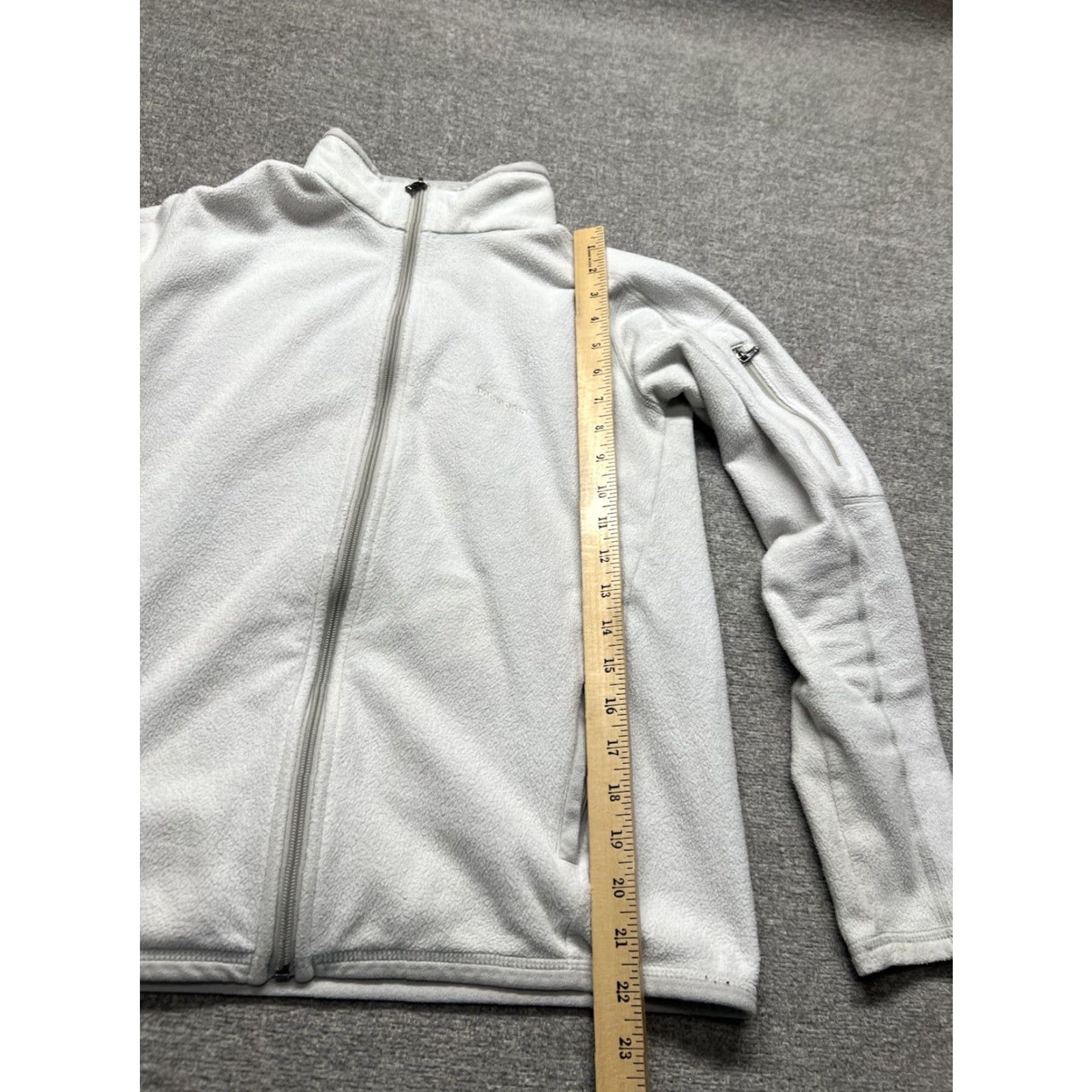 Patagonia Patagonia Jacket Women’s Small Full Zip White Fleece Sweatshirt Stretch Size S / US 4 / IT 40 - 6 Thumbnail