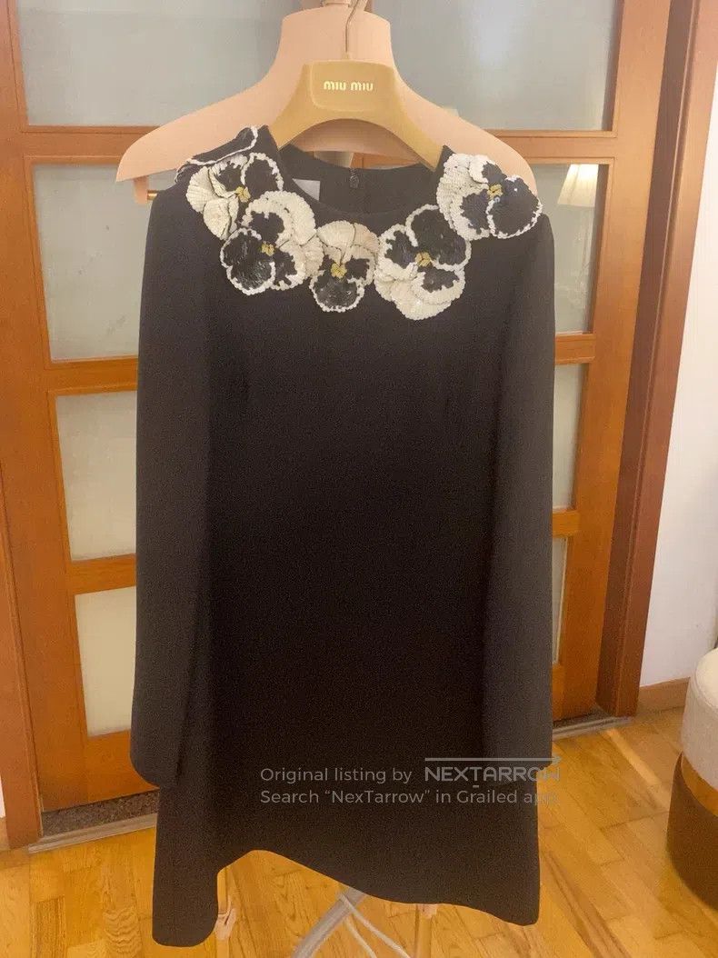 Valentino Valentino Main line rework dress Size S / US 4 / IT 40 - 2 Thumbnail