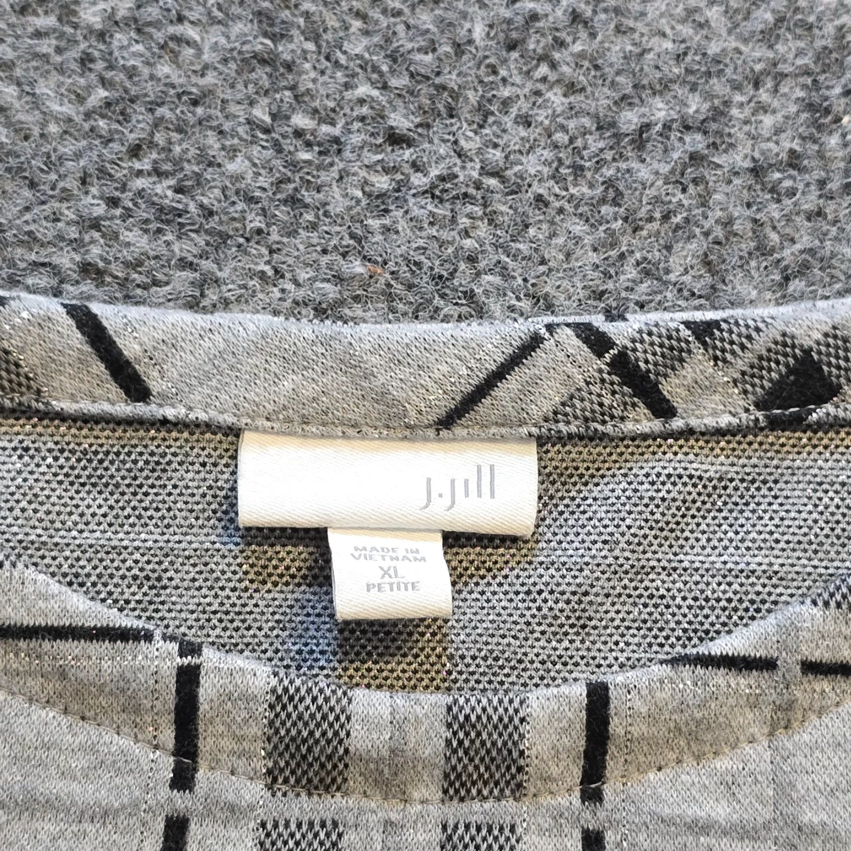 J. Jill J. Jill Top Womens XL Petite Gray Plaid Shimmer Tunic Long Sleeve Casual Career Shirt Blouse Size XL / US 12-14 / IT 48-50 - 3 Thumbnail