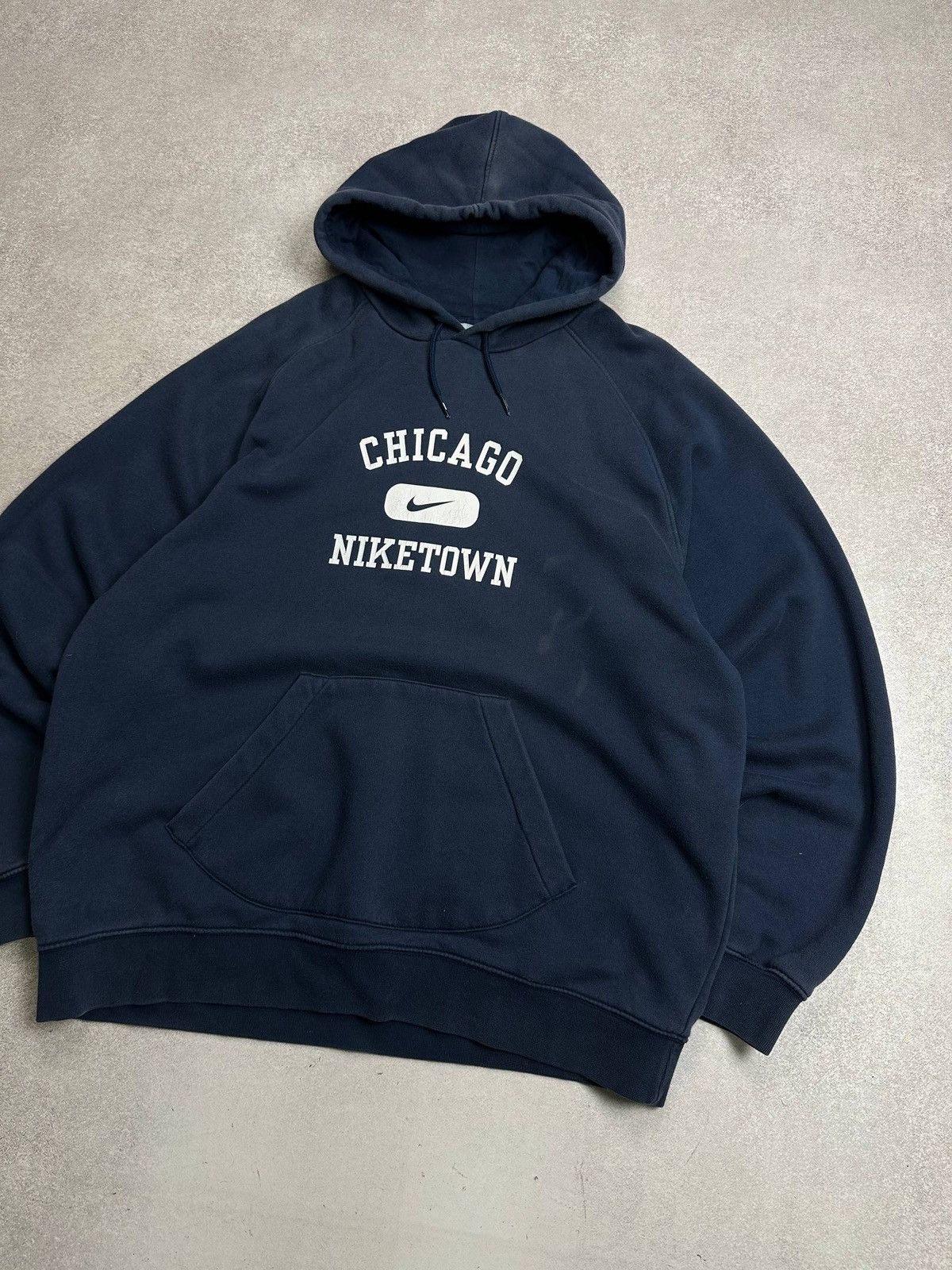 Nike Vintage 90s Nike Chicago Hometown Faded Trashed Hoodie XL Size US XL / EU 56 / 4 - 2 Thumbnail
