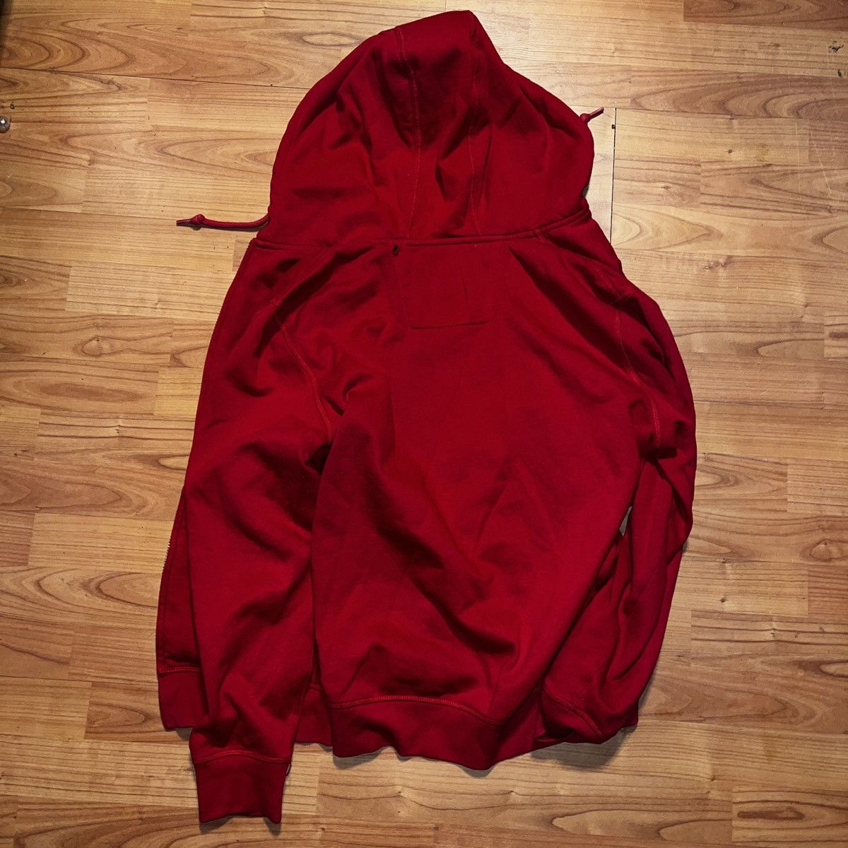 Other Vintage Red Nautica Hoodie Size M Worn Holes Size US M / EU 48-50 / 2 - 4 Thumbnail